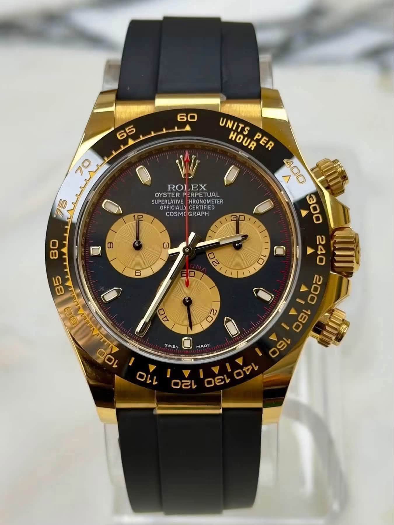 May be an image of wrist watch and text that says '60 65 هدر م 70 75 ROLEX OYSTERP PETUAL TUAL SUPERLATIVE SUPERLATIVE HRONOMETER OFF COSMO COSMOGRAPH GRAPH 12 30 80 G တ ቦ 6…