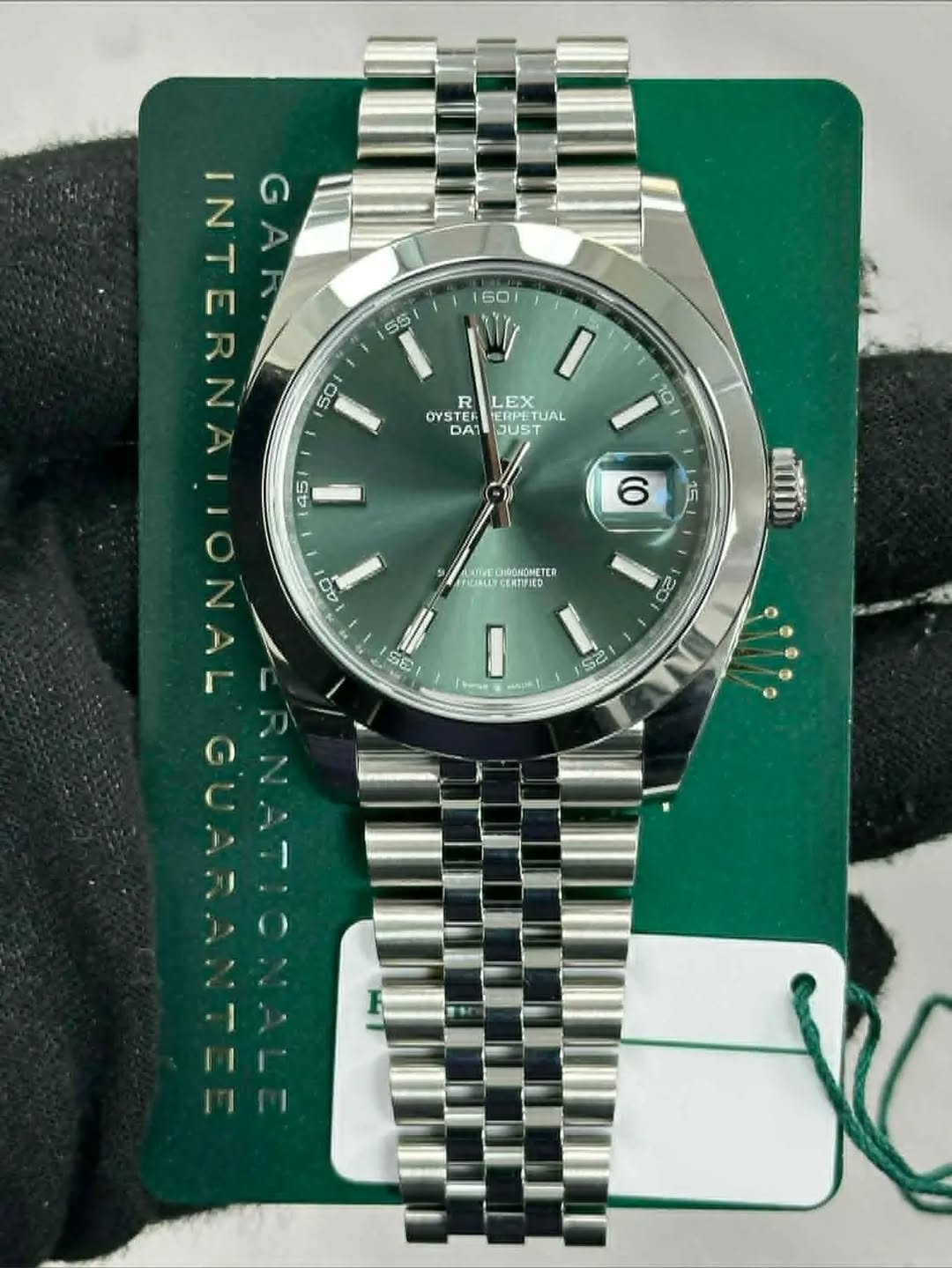 May be an image of wrist watch and text that says '60 SS 50 R EXX OYSTE EF ERPET ERPETUAL TUAL DAT DUST 10 NAEEN 45 6 15 4O IVEDINOMONETE EP илUл CERTIIED េញ 20 95 . 公0 జಿದಿ ምክ H 8…