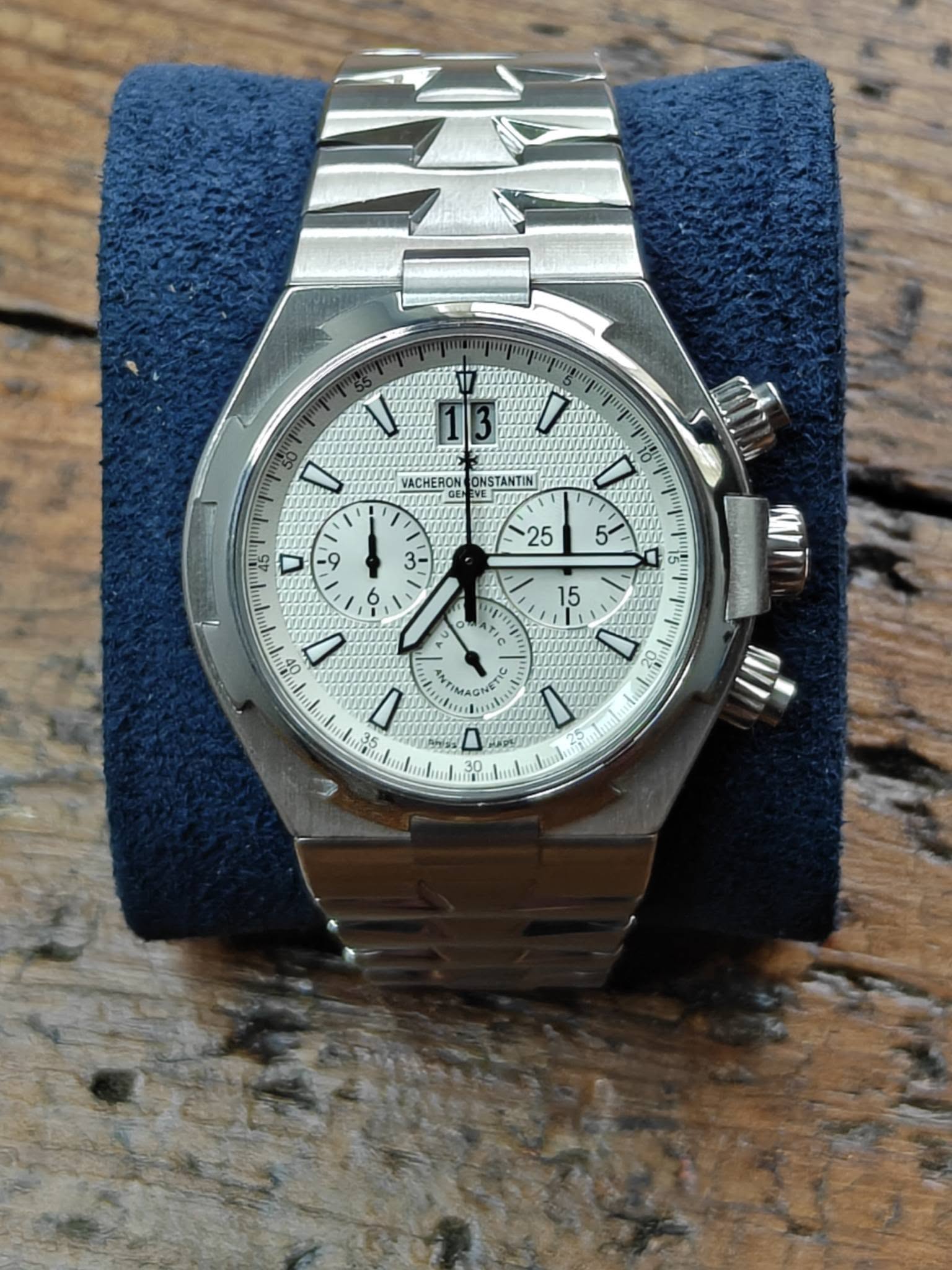 May be an image of wrist watch and text that says 'V 50 I VACHERON STANTIN 3- 25 و 6 5 ቤይ 15 MIT 00 ስ/ 내물!! 0l A AT U AT 1 ن 3S o E ቀክ 20'