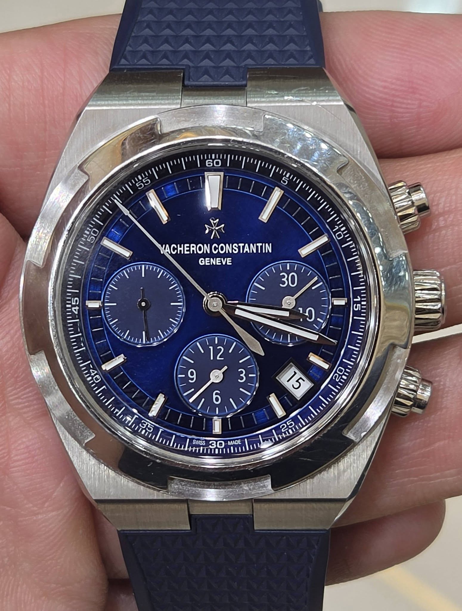 May be an image of wrist watch and text that says '60 1" 55 5၁ 50 NACHERONCONSTANTIN VACHERON CONSTANTIN GENEVE 10 וב 45 30 G م l15 5 ייןוייין 12 9 6 0r โก.ศนเศ.ศโกร 35 3 15 I…