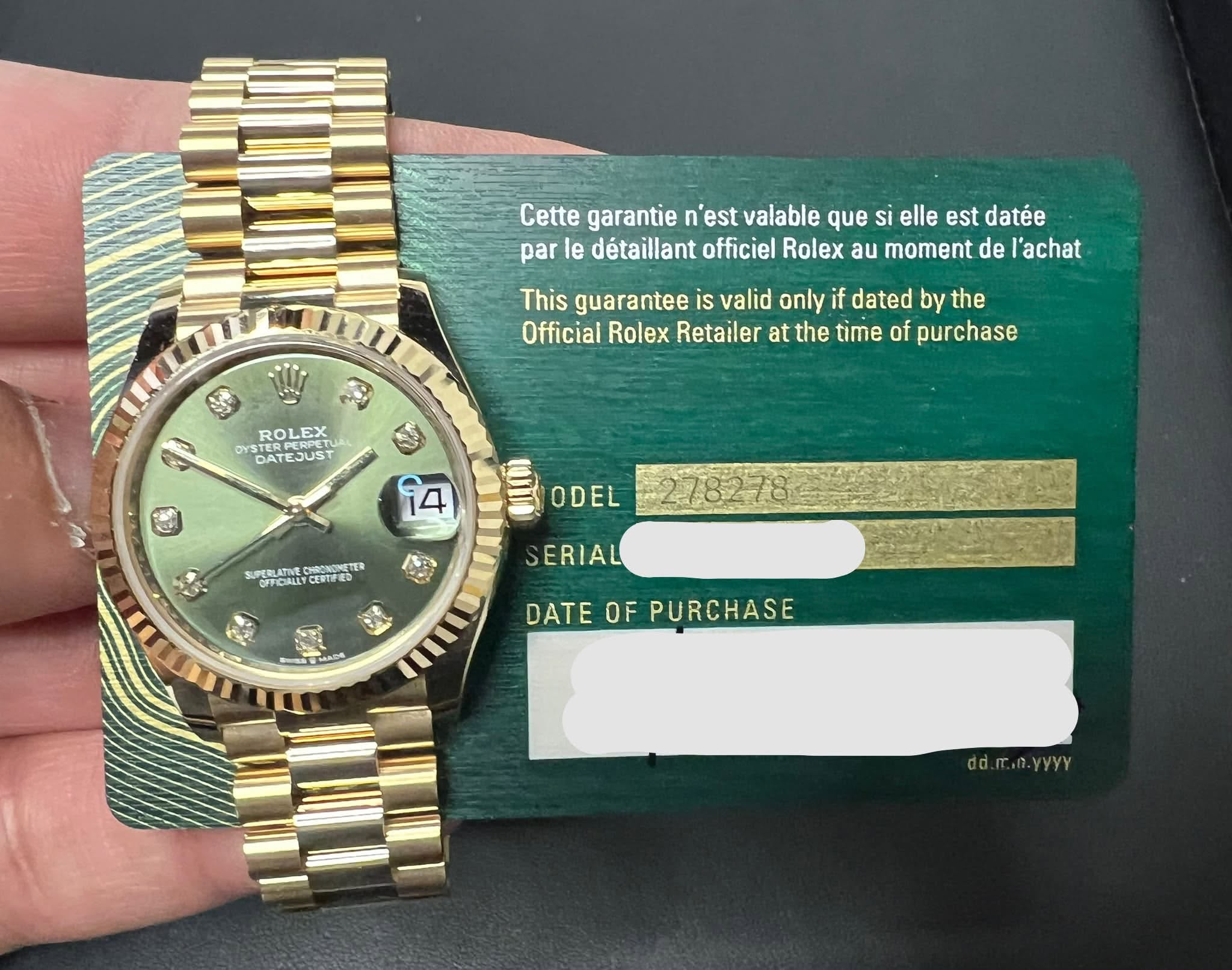May be an image of wrist watch and text that says 'Cette garantie est valable que si elle est datée par le détaillant officiel Rolex au moment de l'achat This guarantee is valid…