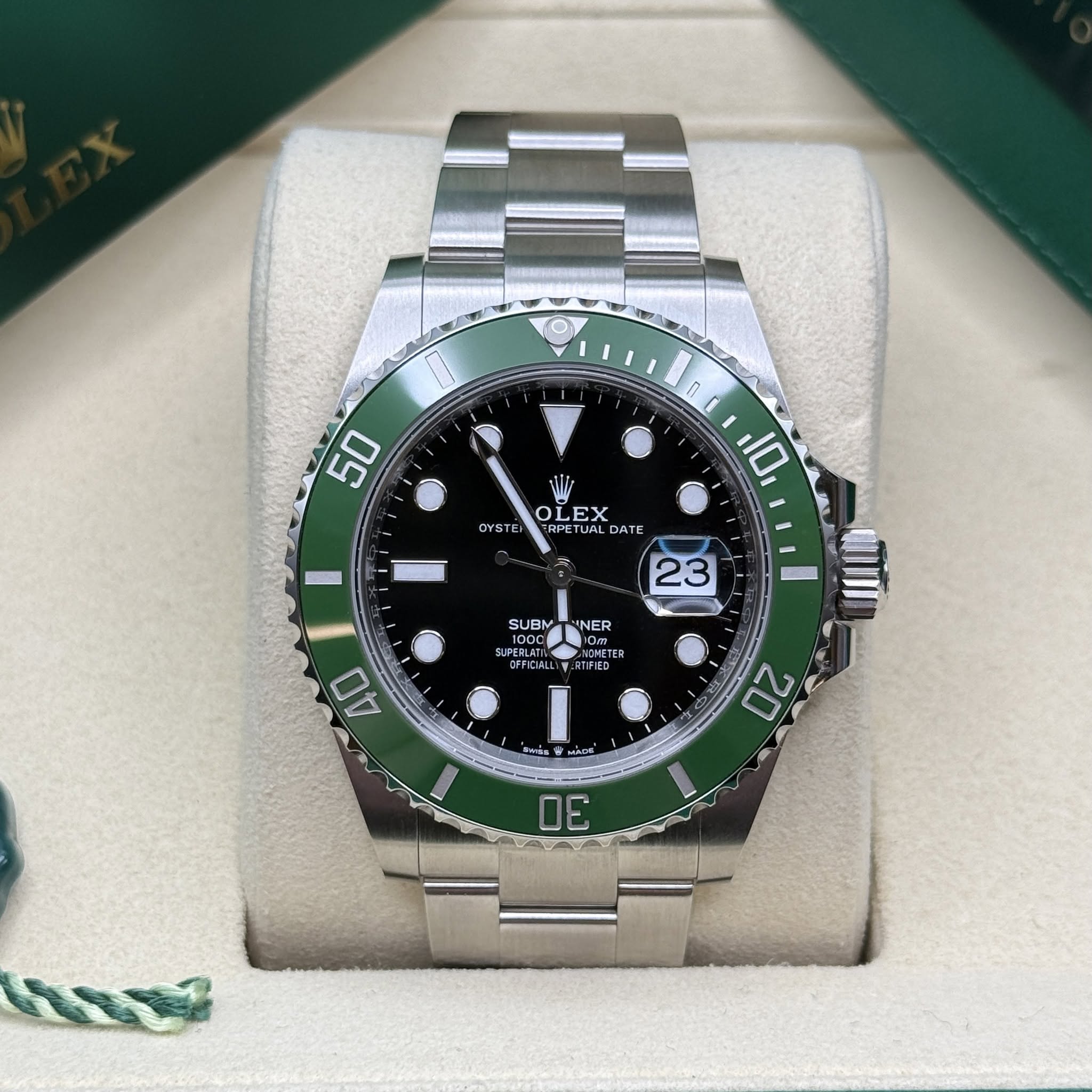 May be an image of wrist watch and text that says '50 0 10 CYSTE 01 LEX RPE UAL DATE 23 صر SUBM 1000 arrcia arricALLY NER 10m MEU-.. :ROFIED TIFIED 40 ኢዮ 2 스크트 서스다면 ራ ER 30…