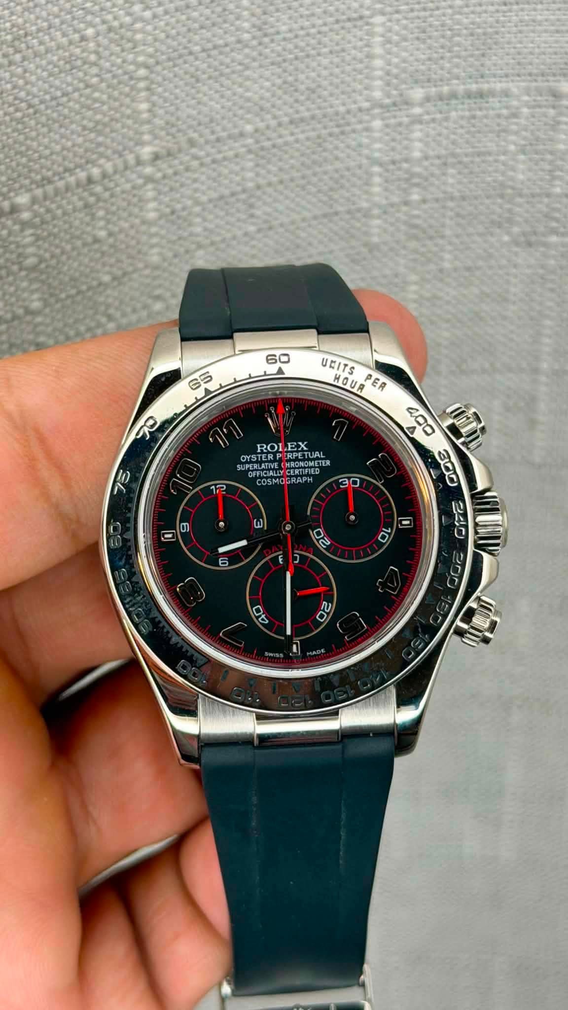 May be an image of wrist watch and text that says '6ဝေ 65 0ל ROL ROLEX OYSTERF PETUA AASN ERES GN SUPERLATIVE AлR AEMECHE פד 30 URITS HOUBER HOUR PER ER U 400 மிழழ 300 240 หคมีด…