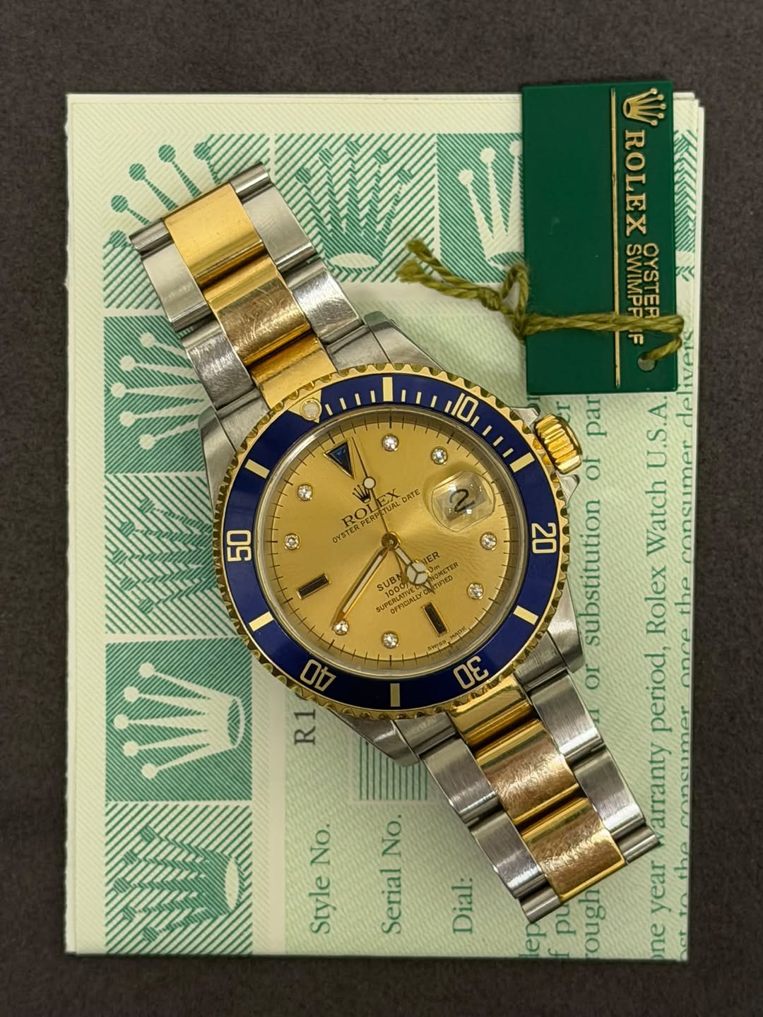 May be an image of wrist watch and text that says '体建 10 込 B 9 09 E ROLEX DATE CHER SUBN የአ TAPreD PF ФPPИCAЙ ROLEX OYSMP OYSTER 3 par delivers of 22 substitution Watch U.S.A…