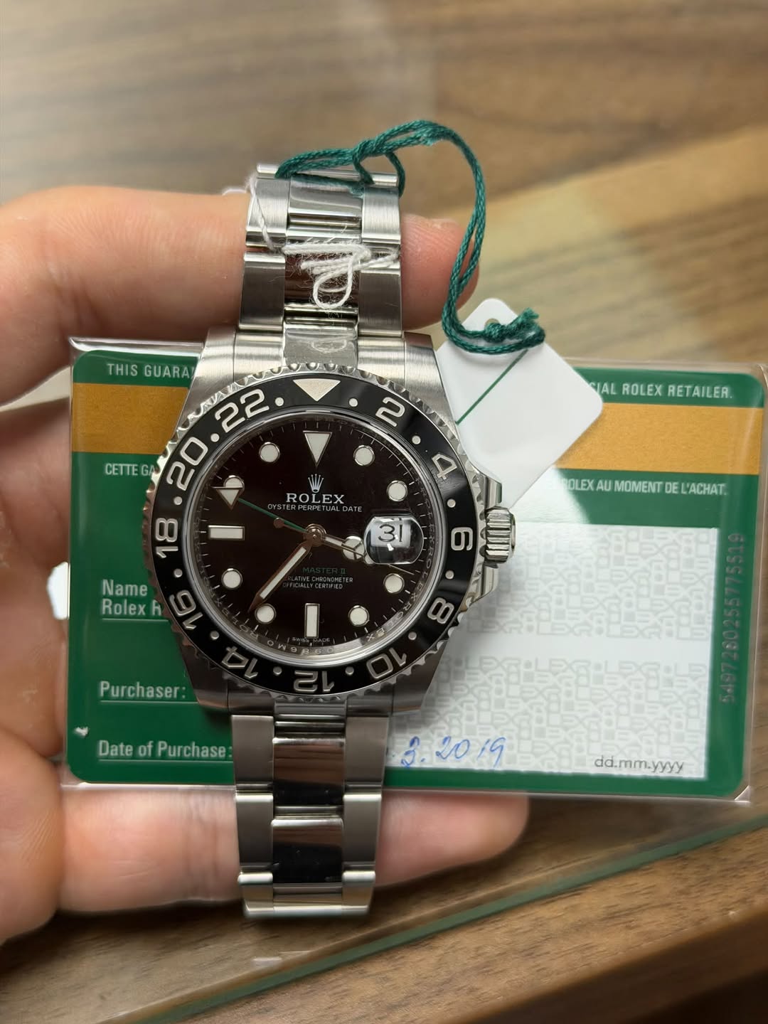 May be an image of wrist watch and text that says 'THIS GUARA በአበአ! 22 20 CETTE 2 SIAL IALROLEXRETAILER. ROLEX RETAILER. ST ROI ROLEX LEX 4 18 ROLEX QLEXAUMOMENTDELACHAT. AU MOMENT…