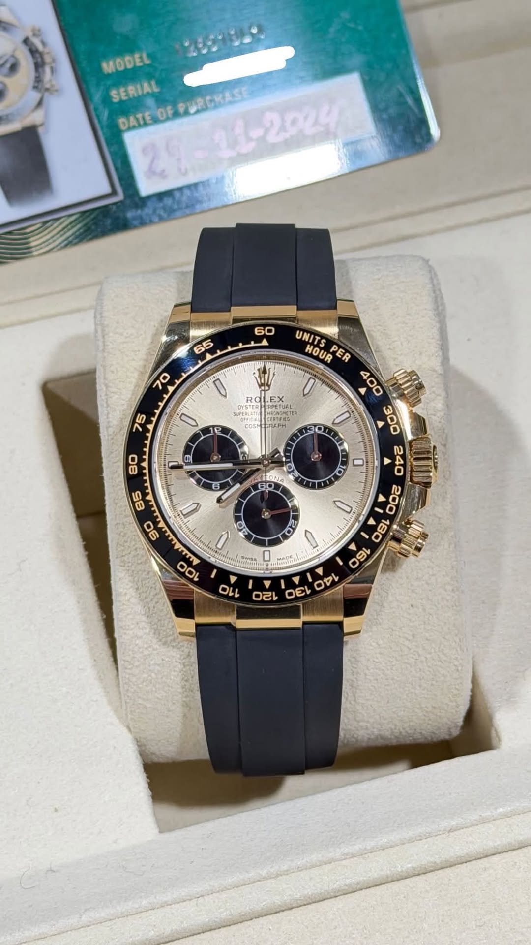May be an image of wrist watch and text that says 'MODEL SERIAL DATEOF-PURCRASE URGRASE 11-2024 DATEOF 60 70 ha 65 0 ROLEX 0 75 e ИeR DI 80 85 90 UNITS HOUR PER 400 300 A 2ס0 O…