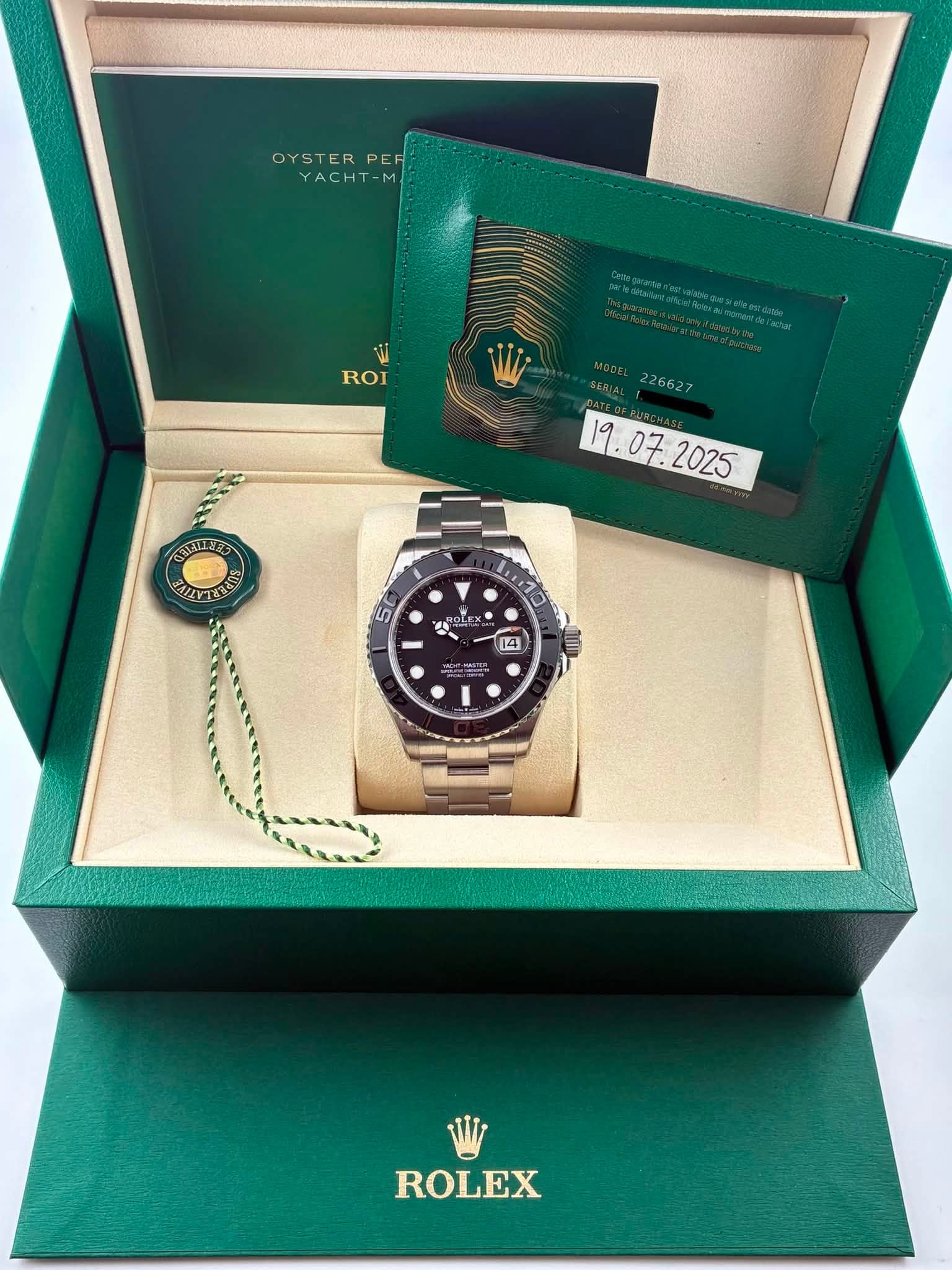 May be an image of wrist watch and text that says 'OYSTERP OYYACHTIM OYSTERPER PER YACHT-M ROI FIRLLEES AAΥΤΕTAO Bdns 5C ROL OL X x ส1ว 14 ROLEX'
