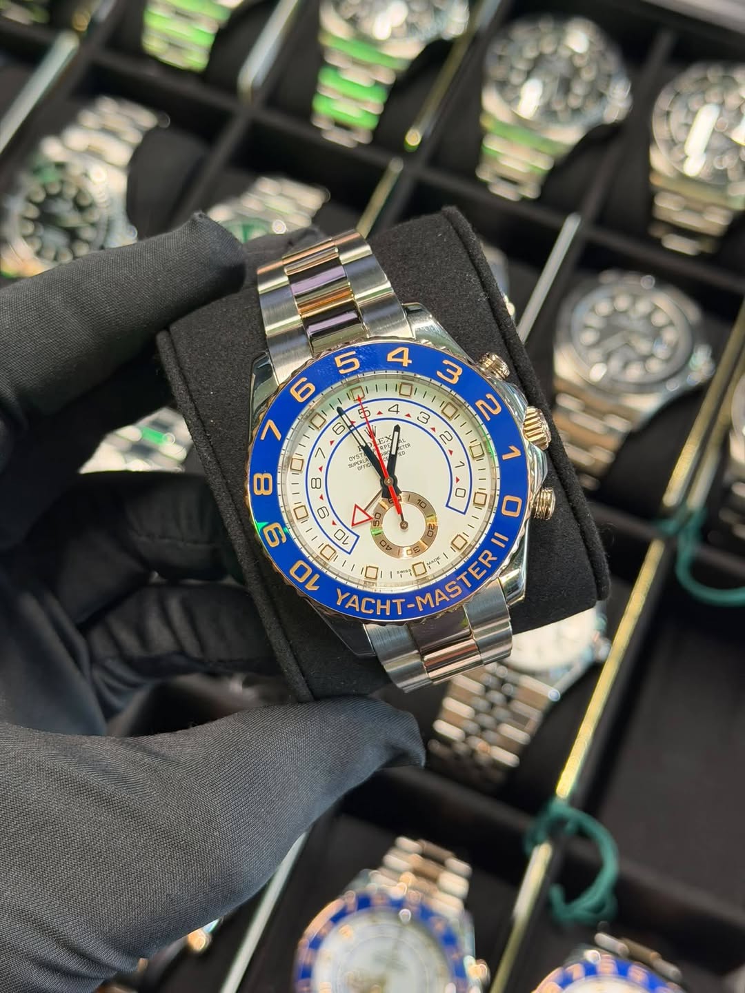 May be an image of wrist watch and text that says '4 4 5 6 क あ 7 6/ কশ pAca 海 ""ិ 3 2 1 3 D 0 8 8 量 I 0 ነማ'