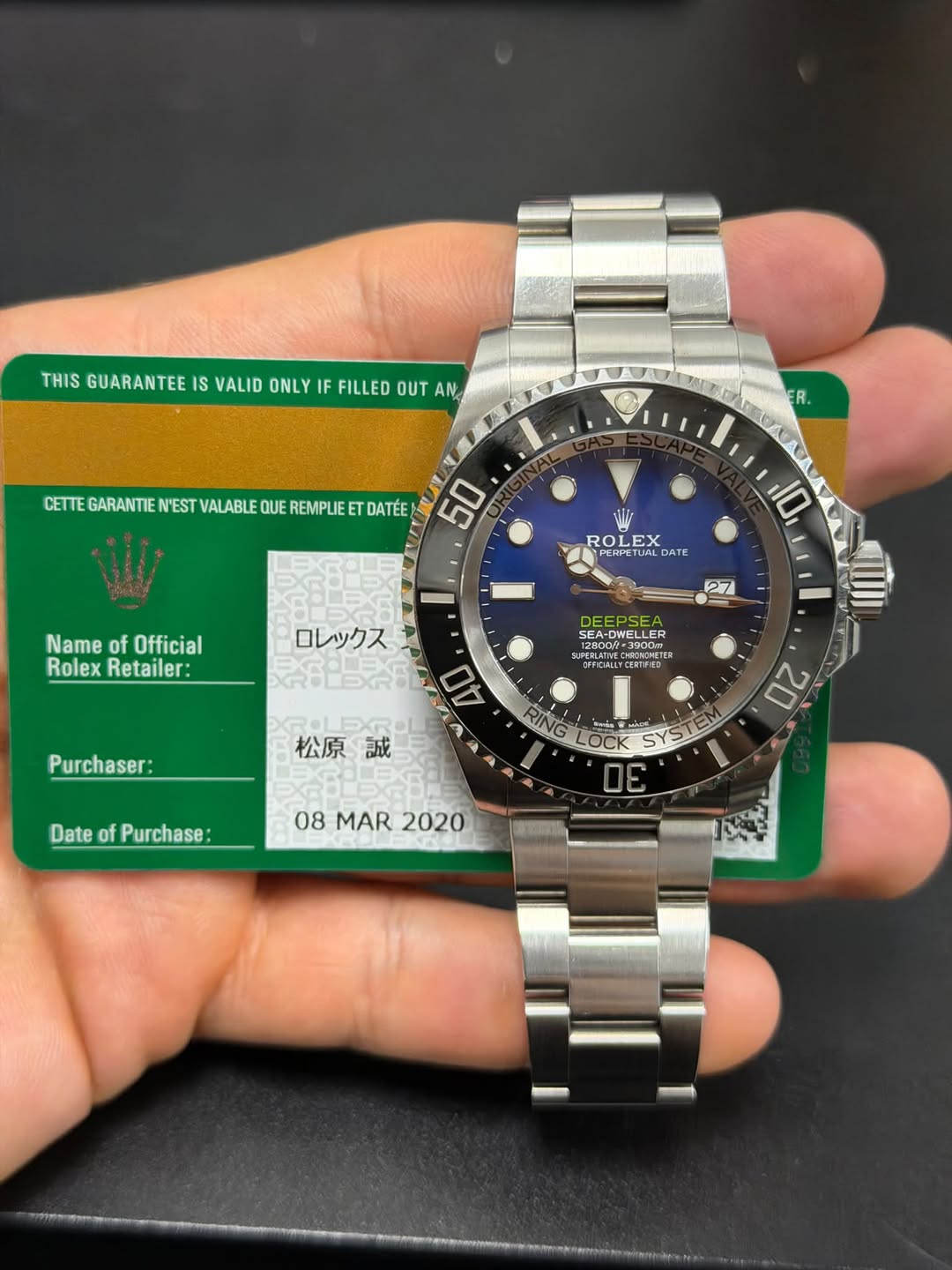 May be an image of wrist watch and text that says 'THIS GUARANTEE S VALID ONLY IF FILLED OUT AN CETTE GARANTIE N'EST VALABLE QUE REMPLIE ET DATEE ER. গ 50 ROLE EX PERPET PERPETUIAL…