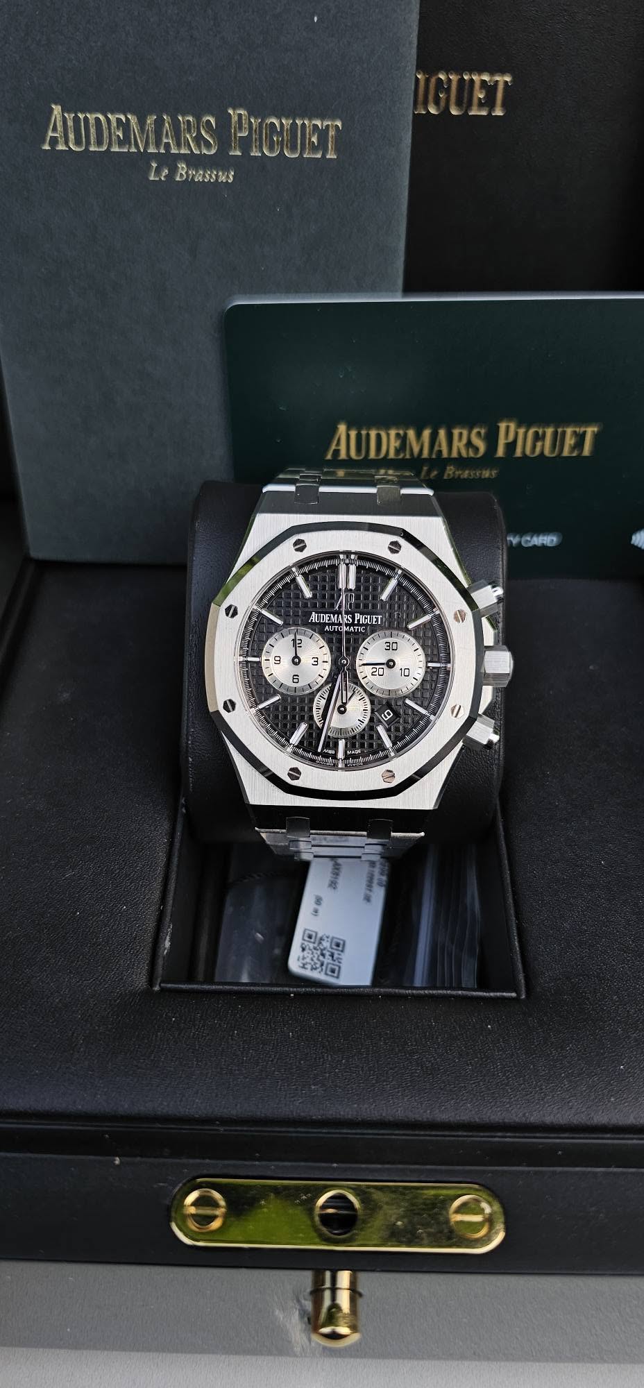 May be an image of wrist watch and text that says 'AUDEMARS AUDEMARSPIGUET PcИET 1000 Le Bau AUDEMARS PIGUET 希 CARD ARD 0 ETEMYSAOET 1 2 B 御 3D 2 20 O C 7 4l L'