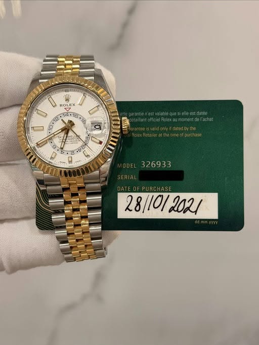 May be an image of wrist watch and text that says '商本 W ROLEX 福 ติรมา 0. ま 28 I 2 K0S aA শ Es /10/2021 28/10/ 2021'