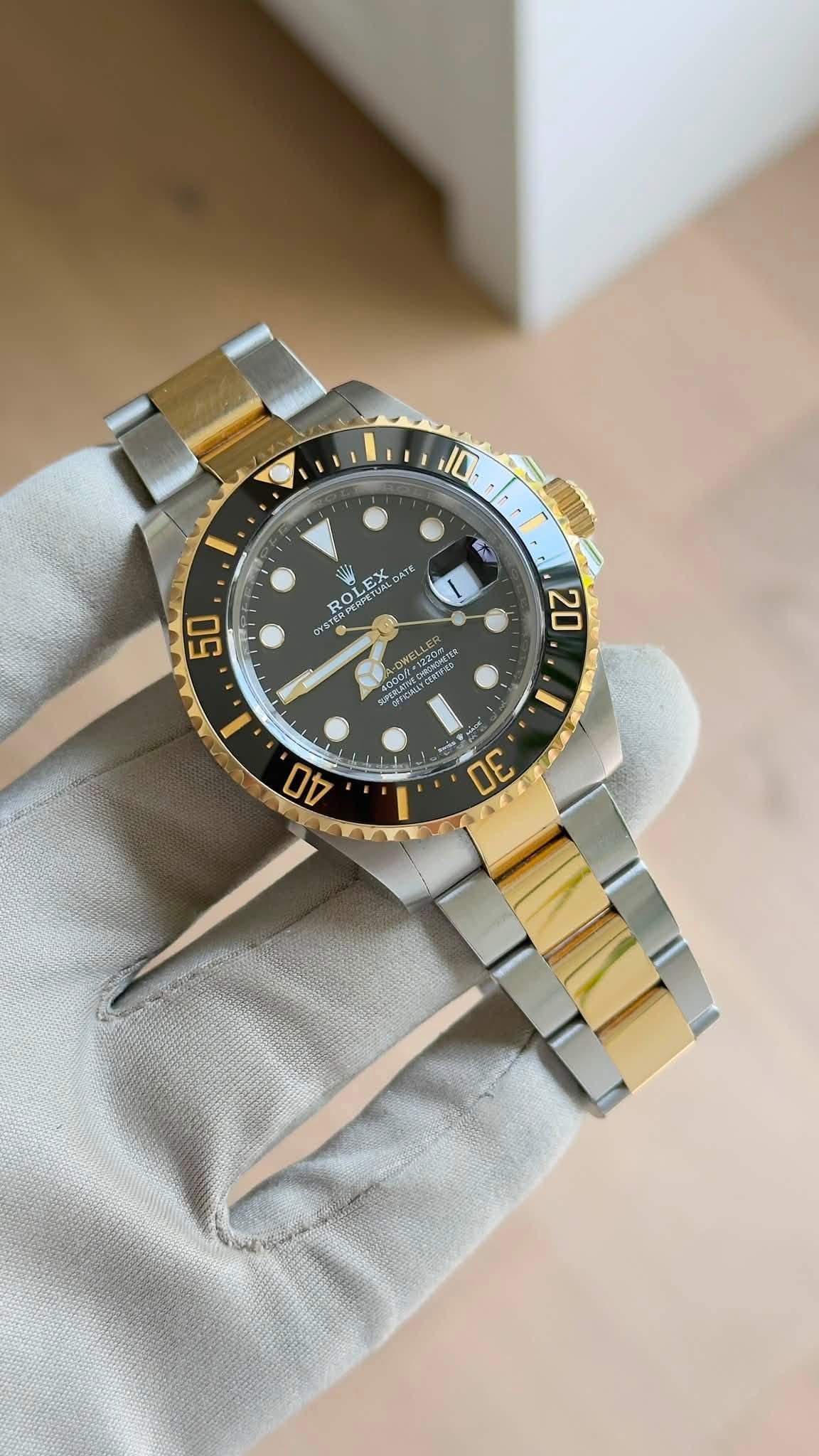 May be an image of wrist watch and text that says '10 SE ROL KOLE LEX EX TUALD DATE ታርፐ 50 20 ¥1223号 DERICIA I 40 30'