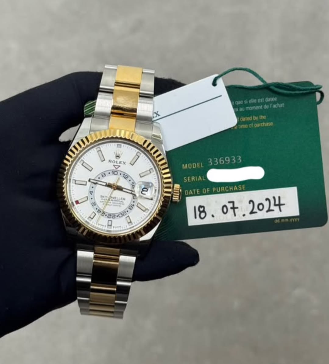May be an image of wrist watch and text that says 'umomentderachat momentde momentdeTachat datedbyte olpurchase ROLEX EX ROL 1 D 8 B 0 12 MODEL 336933 a SATY WELLE C Ue RER 18 - D…