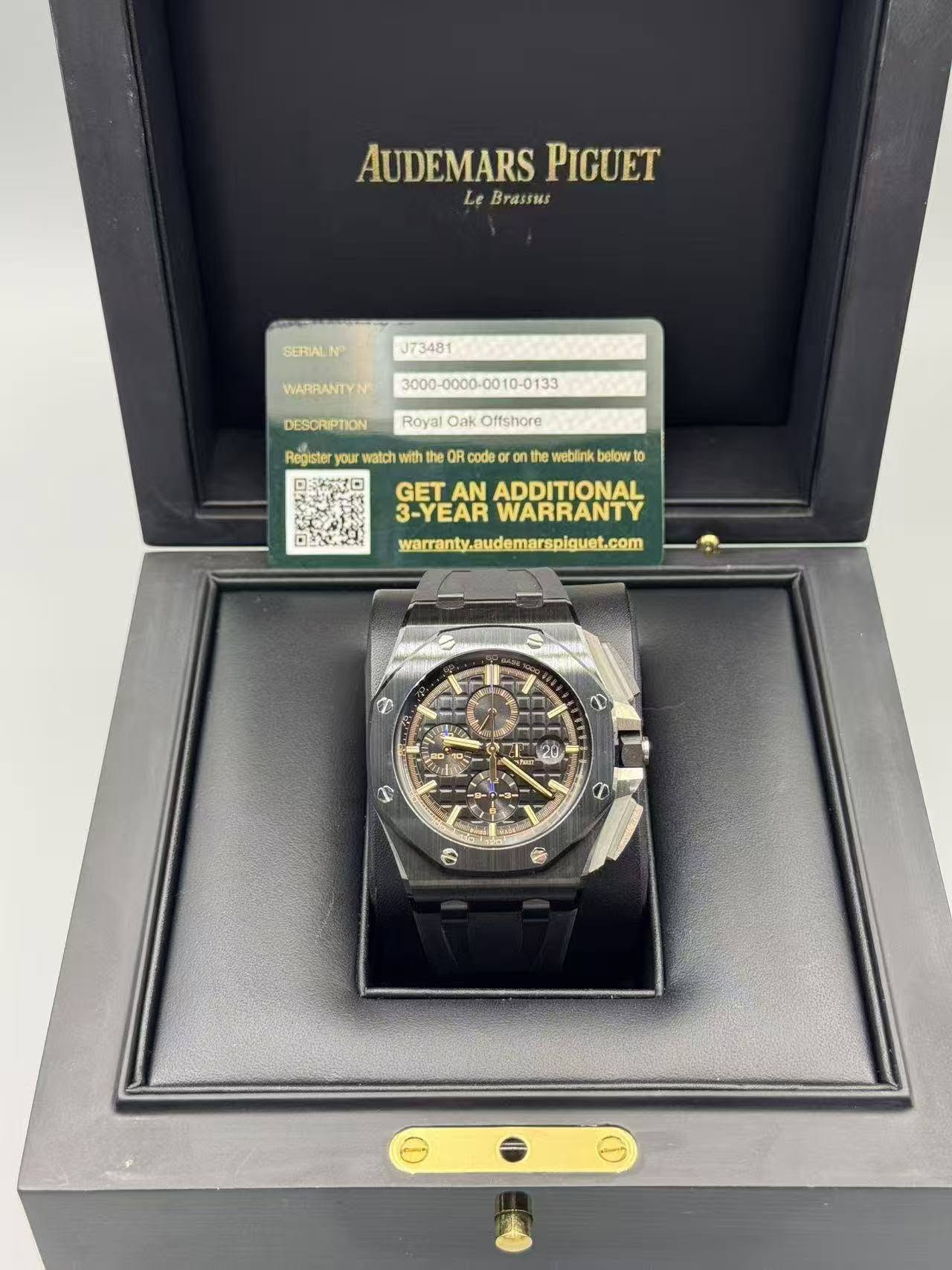 May be an image of wrist watch and text that says 'AUDEMARS AUDEMARSPIGUET PIGUET Le Brassss BERIALN J73481 WARRANTYN DESORIPTION Royal Oak Offshore Register your watch with 曲 the…