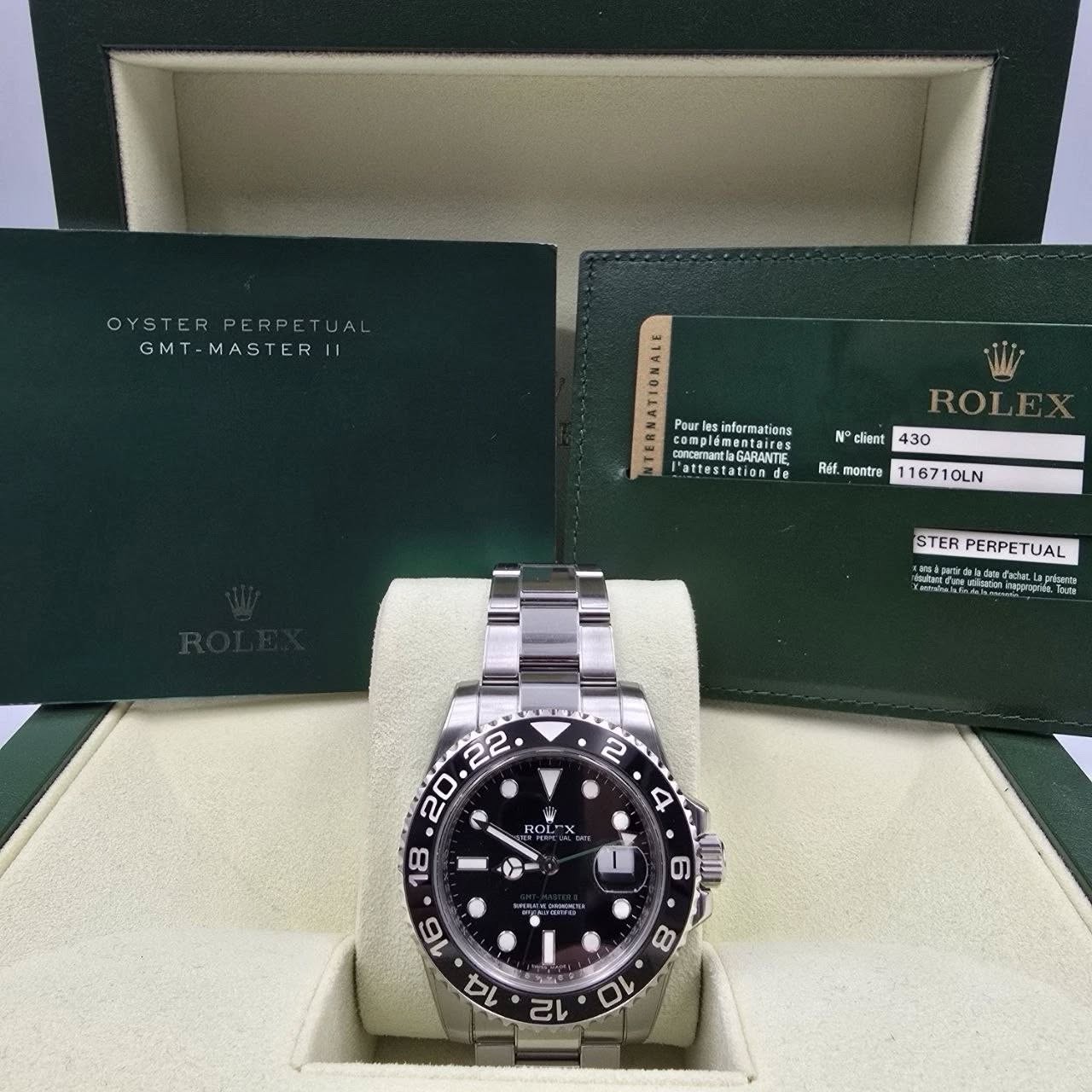 May be an image of wrist watch and text that says 'OYSTERPERPE GMT-MASTER Pour les infermations ions CORIGAANIE nantGARANTIE mentaires ARANTIE NTIE l'attestation ROLEX client 430…