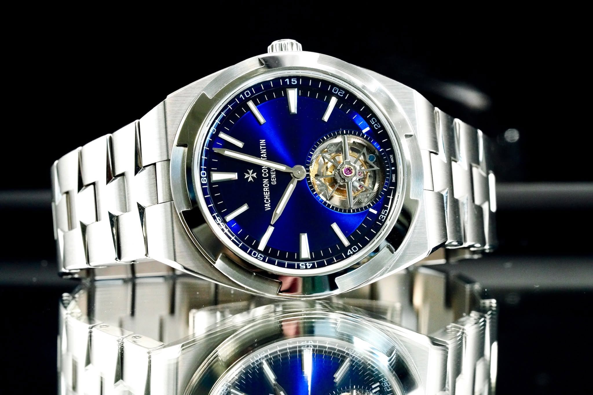 May be an image of wrist watch and text that says ' 그 TILI 60 ၂၀၁ ስባ GENED Ho.3HblЛ J0m KOAR هصت 1111 1SE SE 50 0 Ob SO'