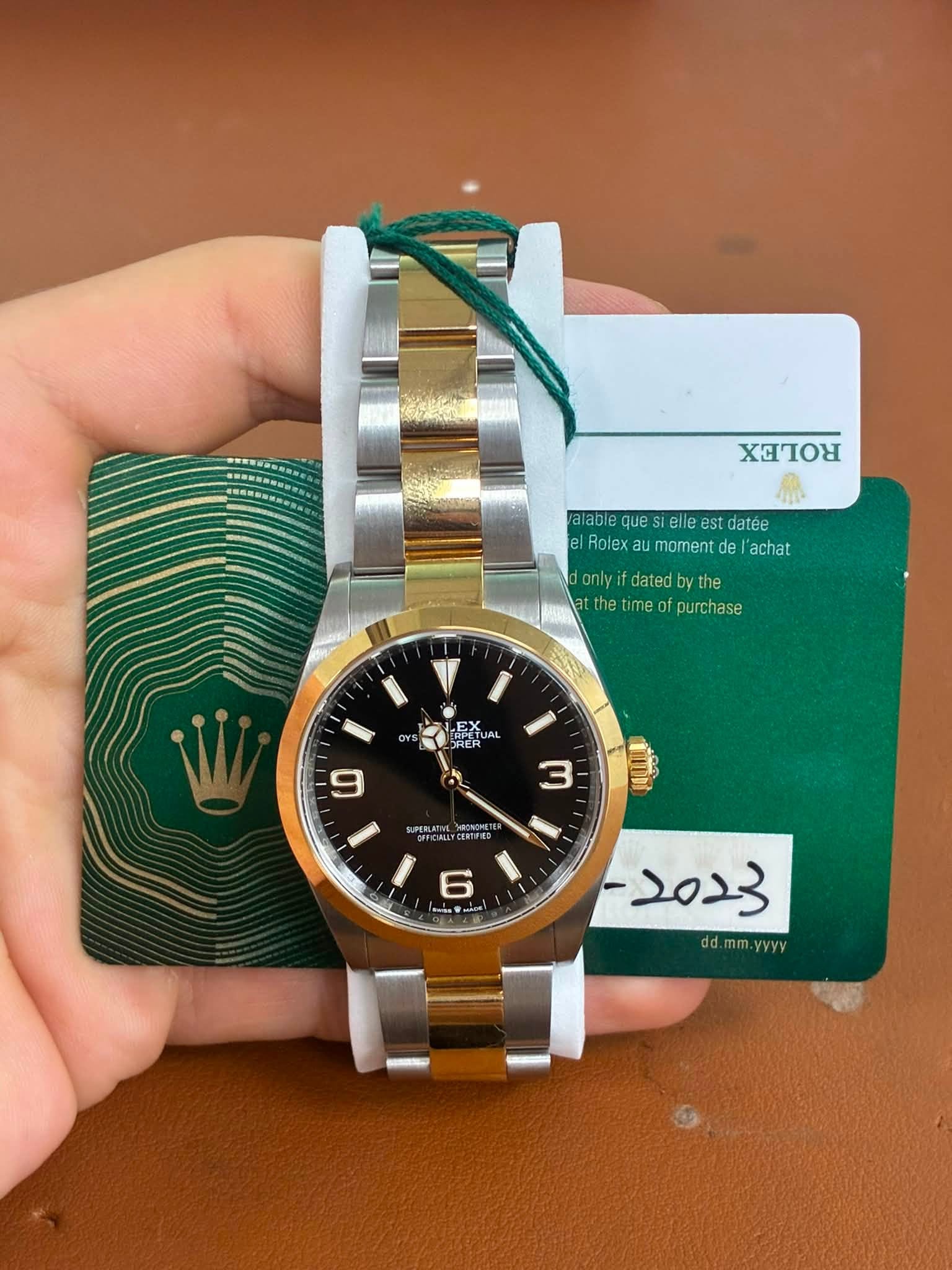 May be an image of wrist watch and text that says 'XAToy alable alableque que el eli yalablequesrellestdatée le est datée el TRolexa Rolexaumomentde/l'achat moment de 'achat…