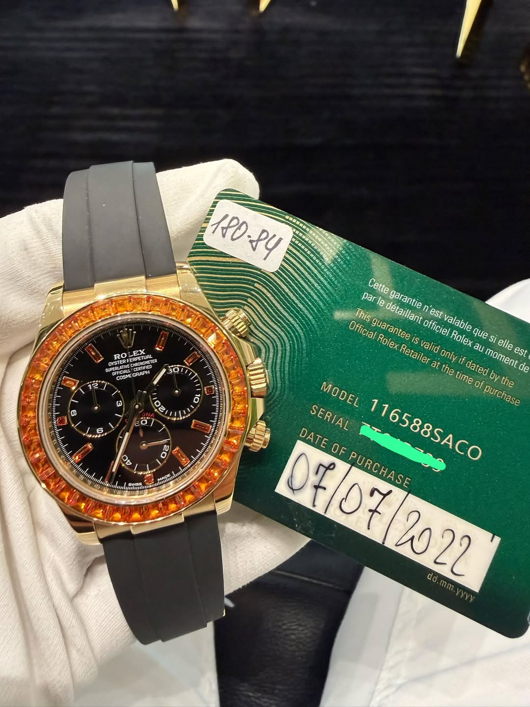 May be an image of wrist watch and text that says '1PO.PY RO SB DUPELACNG หปวลตี fim 0 O0 ወ မ Cette garantie This parle détaillant n'est Official Rolex guarantee eis officiel Rolex…