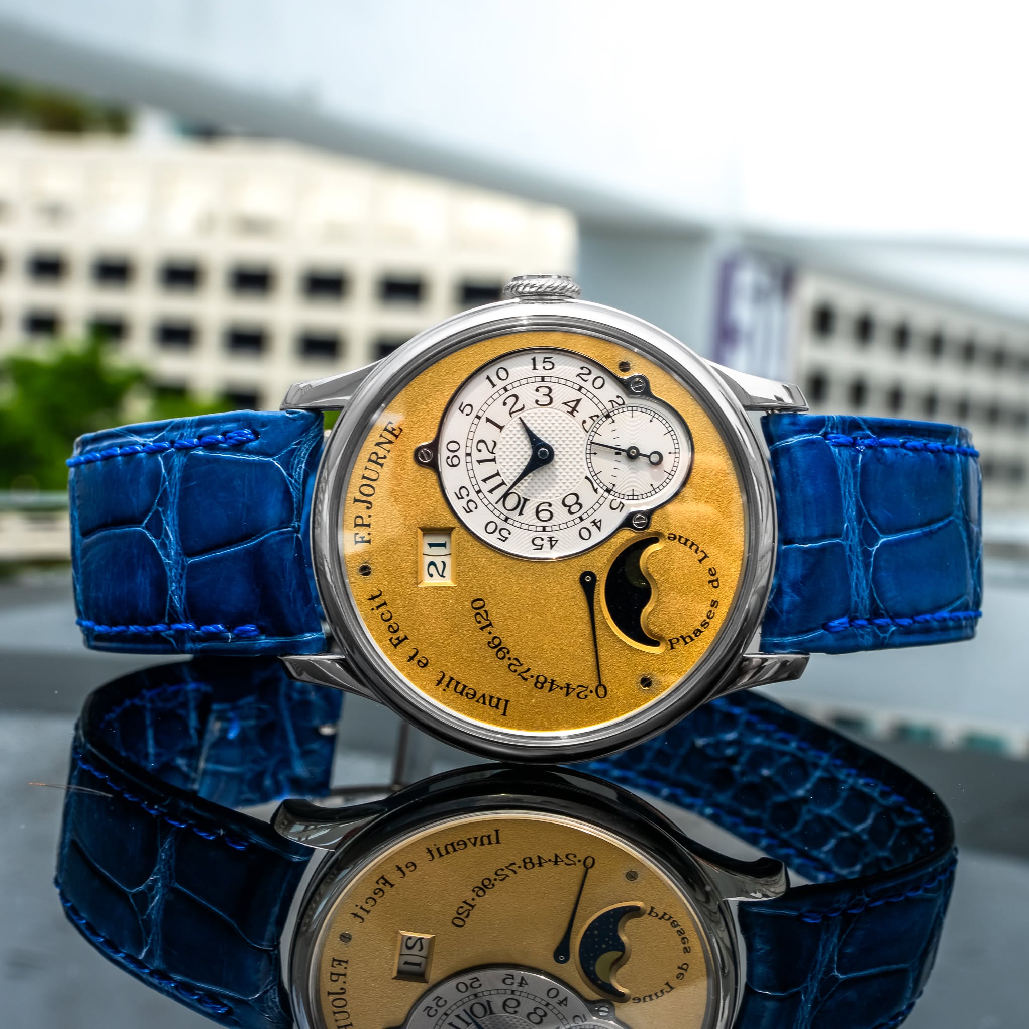 May be an image of wrist watch and text that says 'e محودریت 1o 15 5 PJOURNE 60 ለሰ 12 55 21 ち ဆသ Fecit etF ま 9ャ tnt p'