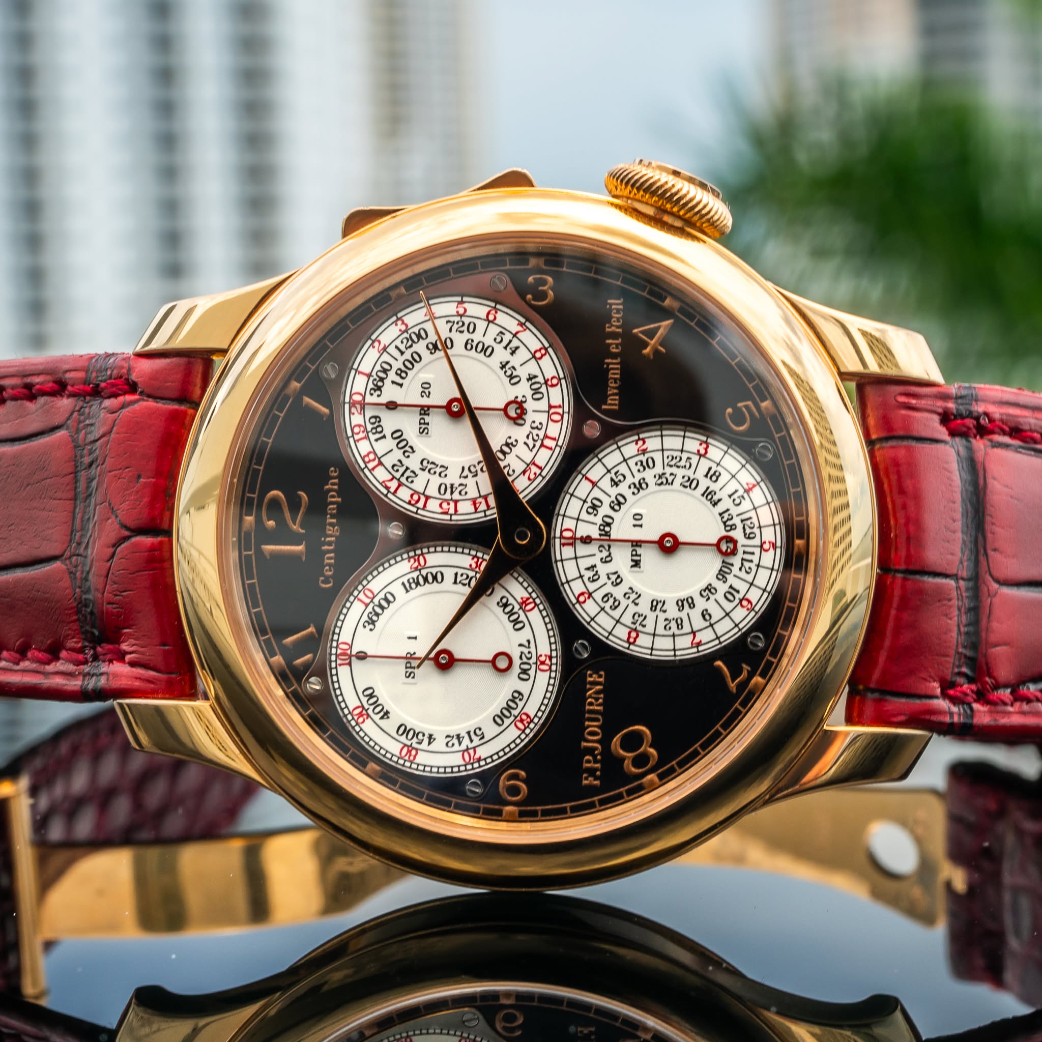 May be an image of wrist watch and text that says 'Fecil Invenilet d50 D SP Q ن 426 aa ora S 83 6द ا entigi SPT © ራ 00 0009 O0G 2t5 2ว PJOU'