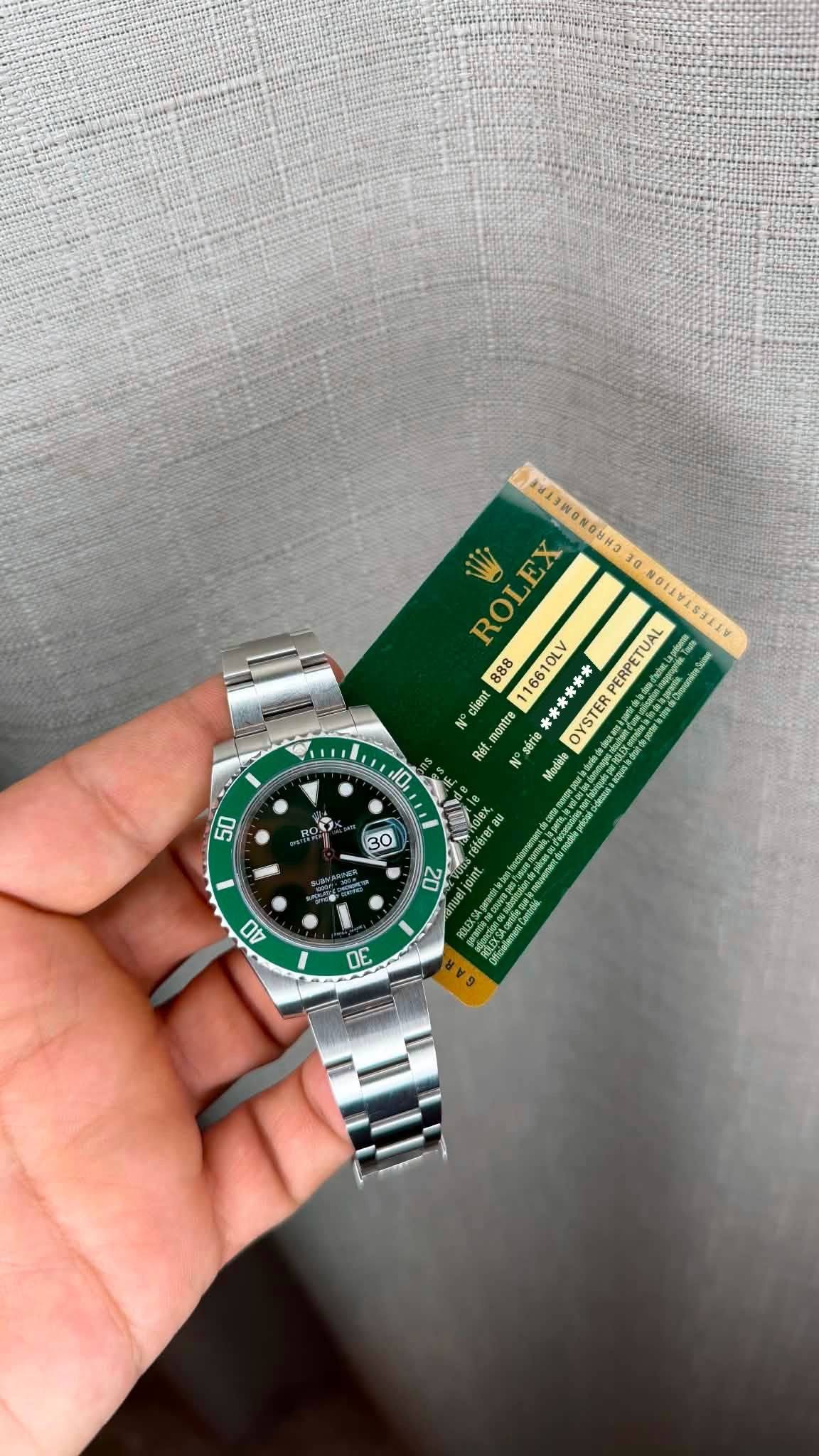 May be an image of wrist watch and text that says 'Ra13 的 หอ3 1 ROLEX 3e VATTATSTIEG 888 116610LV 10L.V PERPETUAL client montre séris ****** OYSTER Ret. montre N Models 10 50 ROk…