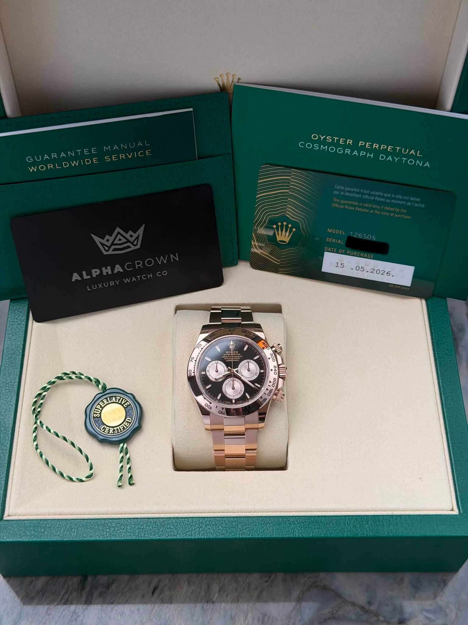 May be an image of wrist watch and text that says 'W/ COSMOGRAPHDAYTONA OYSTER PERPETUAL COOVOTERAERRETUCLA OYSTERPERPETUAL PERPE COSMOGRAPH DAYTONA . A12 ពណ 8 SUPERLA STRLATILS…
