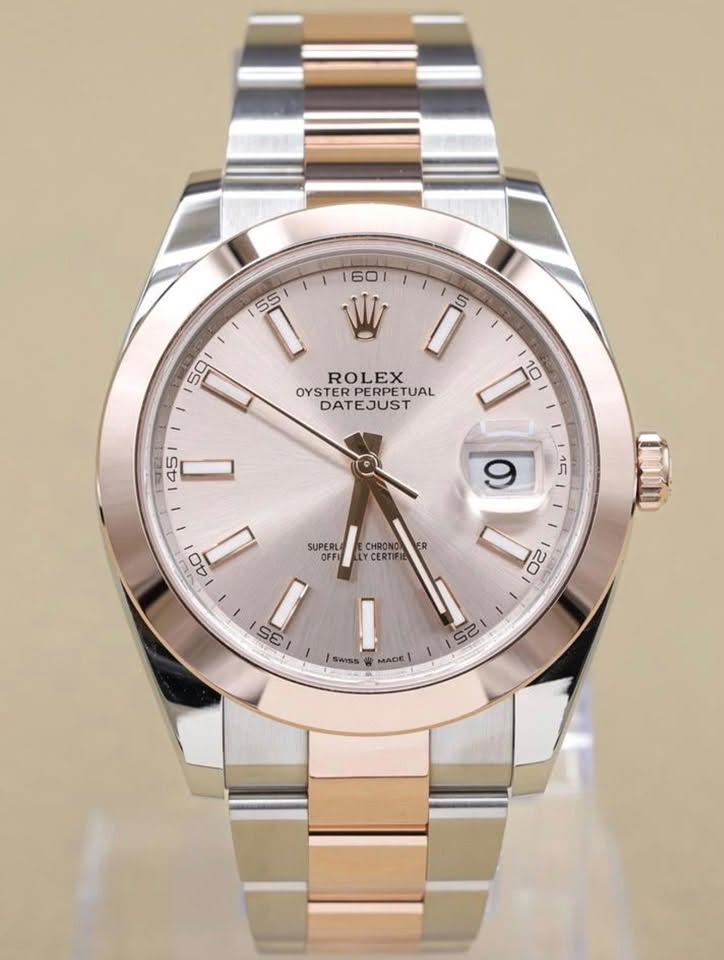 May be an image of wrist watch and text that says ' ROLEX EX OYSTER OYSTERPERPETU PERPETUAL TUAL DATEJUST SUPERL OFF 40 CHRONO CERTIFI ER 20 ကြ I SWISS лO ADE Tin'