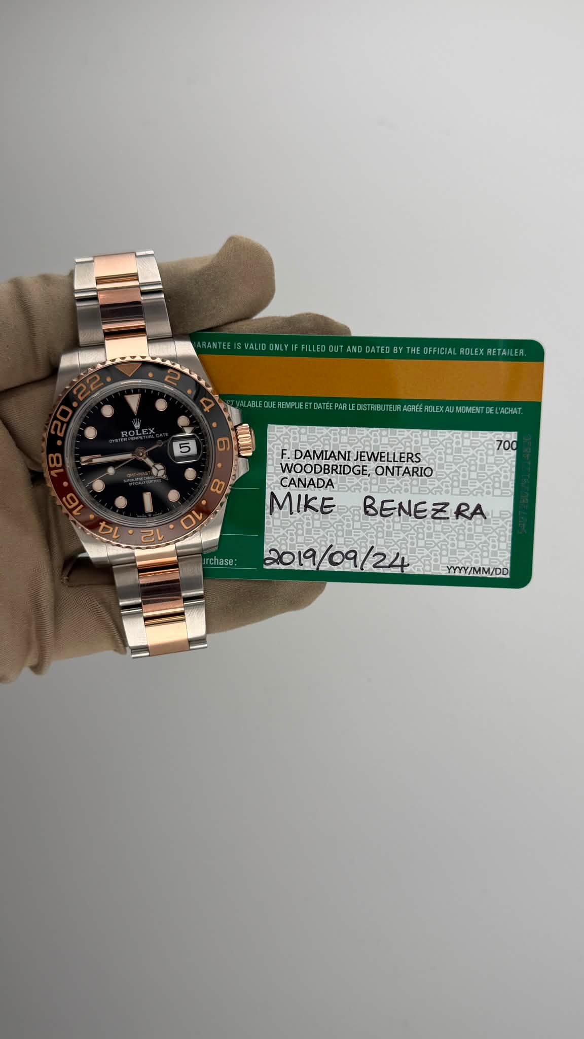 May be an image of wrist watch and text that says 'BESTETETAOAT ANDDATEDBYTHE 5 . ACHAT LEDSTRISUTE 700 DAMIANIJEWELLERS ERS DAMIANI JEWELLERS WOODBRIDGE,ONTARIO WOODBRIDGE…