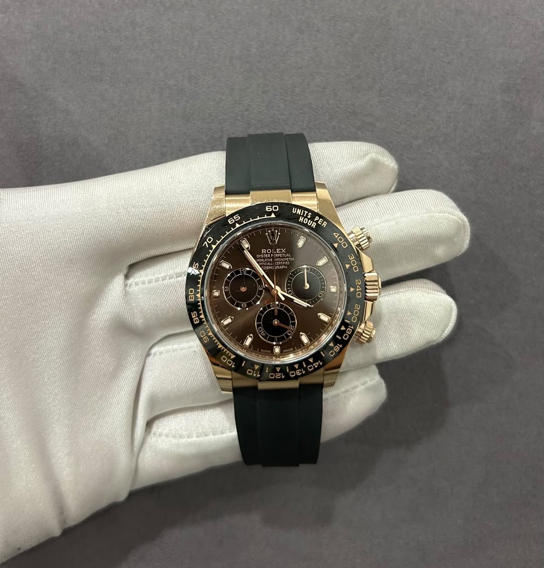 May be an image of wrist watch and text that says '60 65 10 UNITS PE ዕሪ PER HOUR 400 楽 300 ور 08 10 اجاتا 産 Sa DE mm 20 D9 180 S'