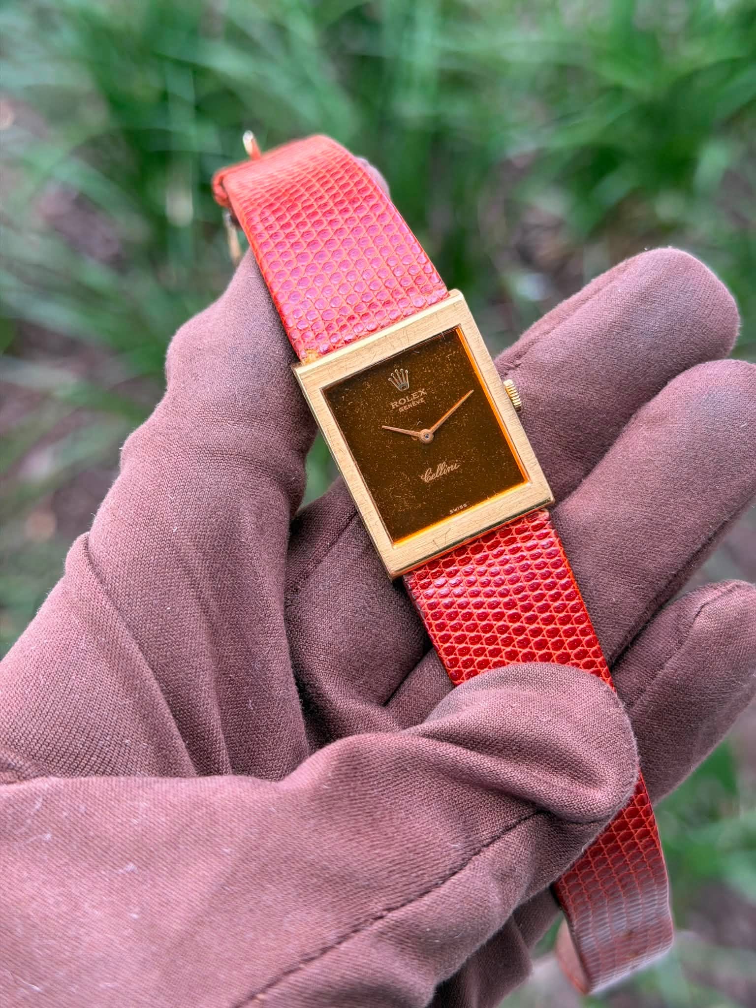 May be an image of digital watch, leather and text that says 'ROLEX eл'