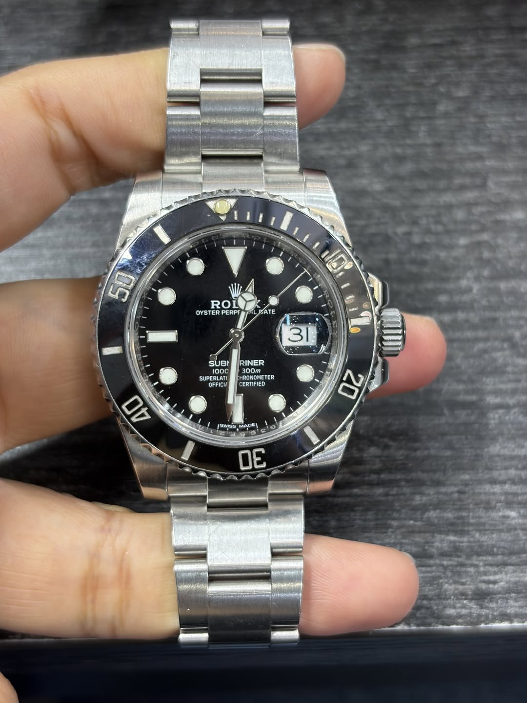 May be an image of wrist watch and text that says '50 10 ROL OYST OYSTERPERPF PERPF ERPF LATE 3 و K- SUBI SUPERLATI OESICI SUPCRLAT 1000 RINER -300 00番 pOMOmE TER CERTIF PERTIF…