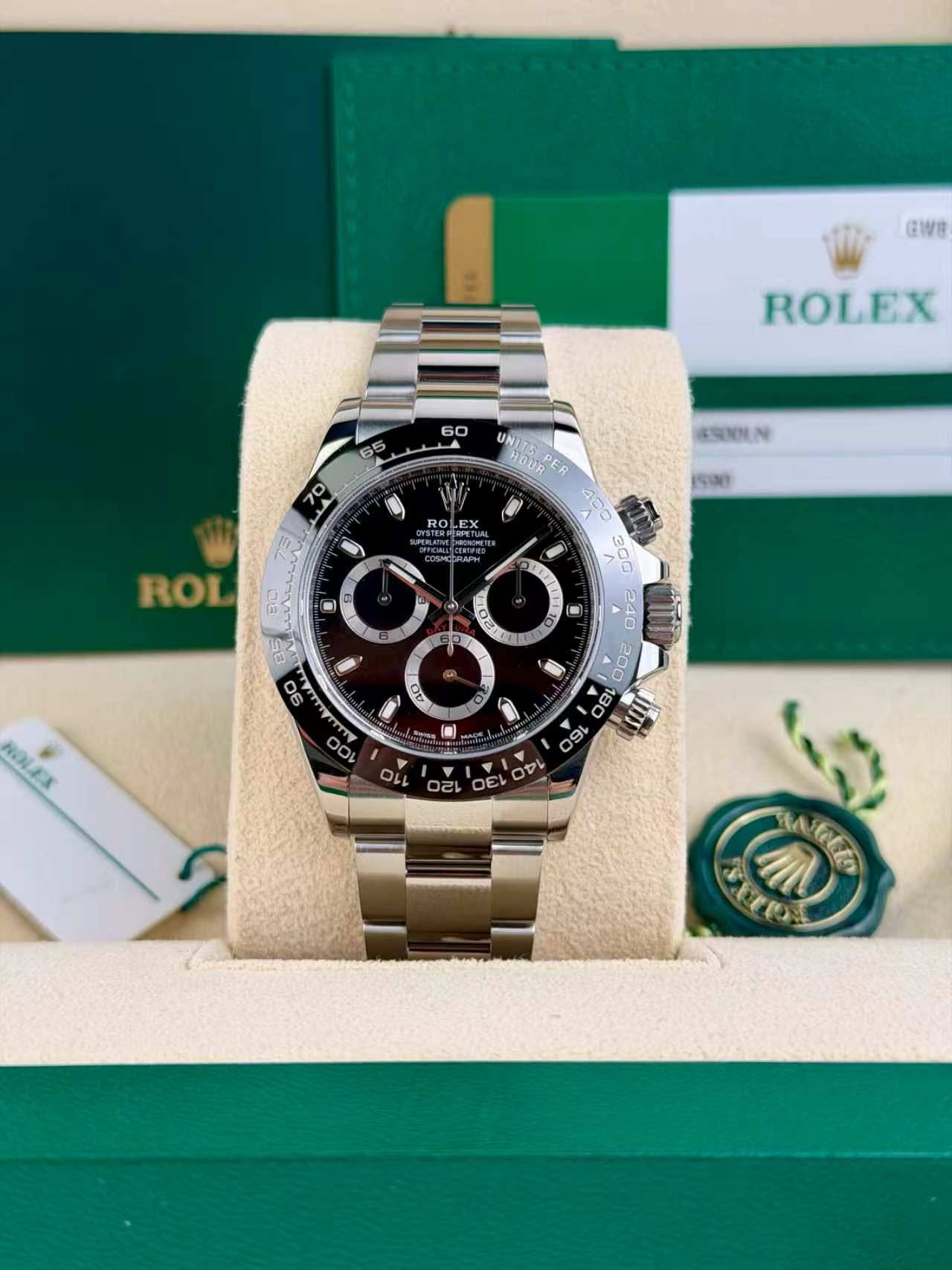 May be an image of wrist watch and text that says 'GWB ROLEX 60 B5 70 0 &SE 75 ISINT ROL COSMCCRAPH D y UNIT HOUA เตงท PER 400 o ッ 0己 O 8 O SEL 個 0 1021 ل 5 0 ROLEX 100 120 טסב…