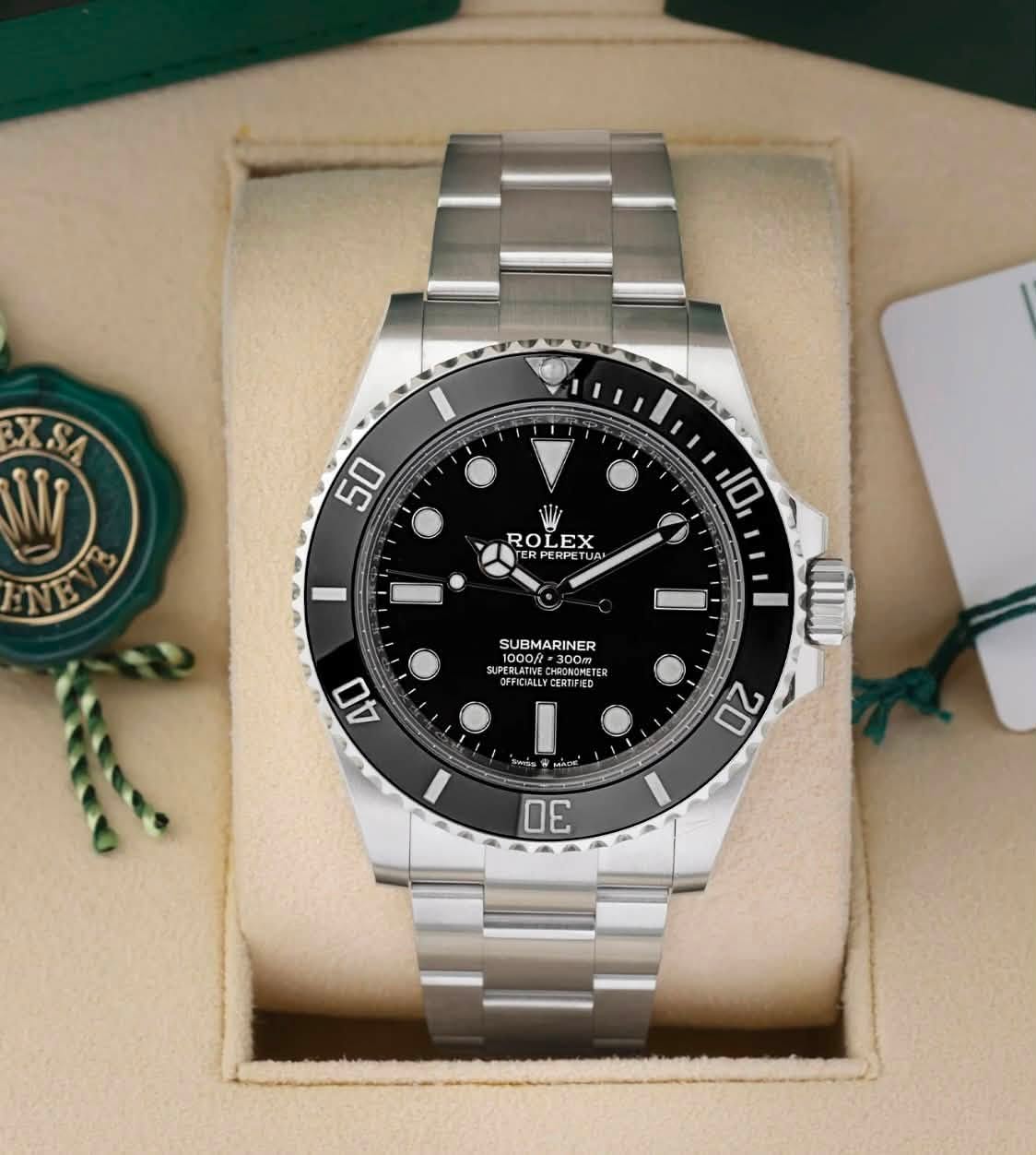 May be an image of wrist watch and text that says '50 ROLEX ΕΧ ROI LE TUAH I 10 C SUBMARINER =300m 1000 1000f- SUPEBLATINE UPERLATIED தம 00/=300 SSESNERE RONSMETER SMETER…