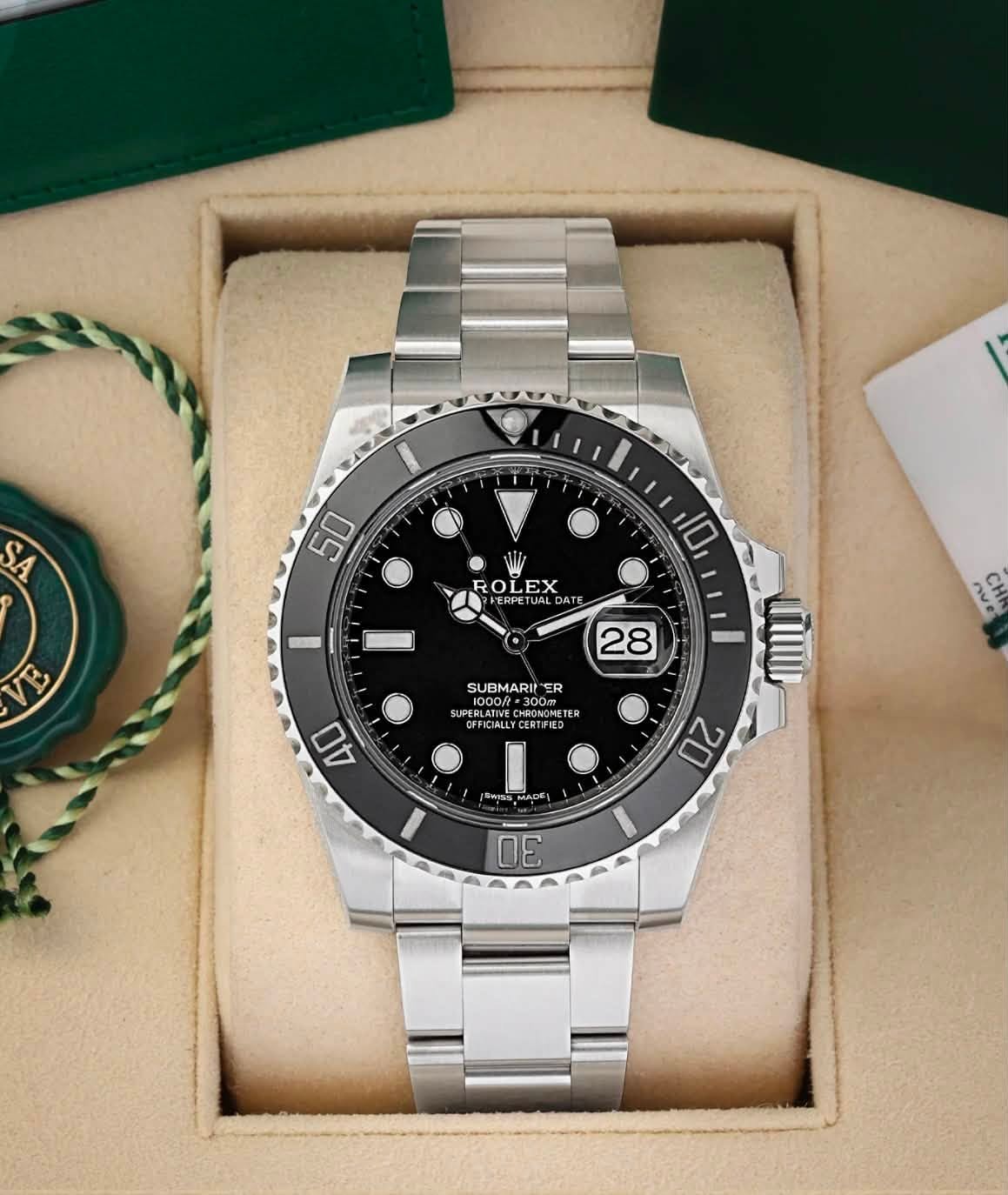 May be an image of wrist watch and text that says 'A 50 RO ROLEX EX PETU TUAL JAL DATE 10 I 28 SUBMARI ER 1000ft= SUPERLATIME 1000 300m 00.መ TE OFFICIALL CERTIFIED STE RT ALATIV…