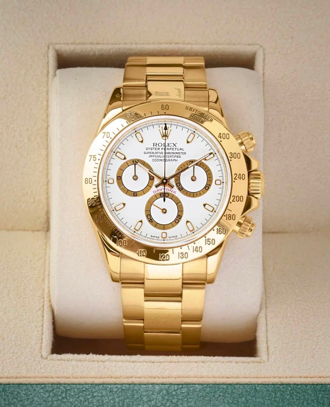 May be an image of wrist watch and text that says '60 650 รก U-NITS HOTA UNITSPER ER T0 75 400 ROLEX EX SATERP OYSTERPI TERPERPETU RPETUAL OFFICIALAN OFFICIAE CERTIFED ERTIFIED PED…