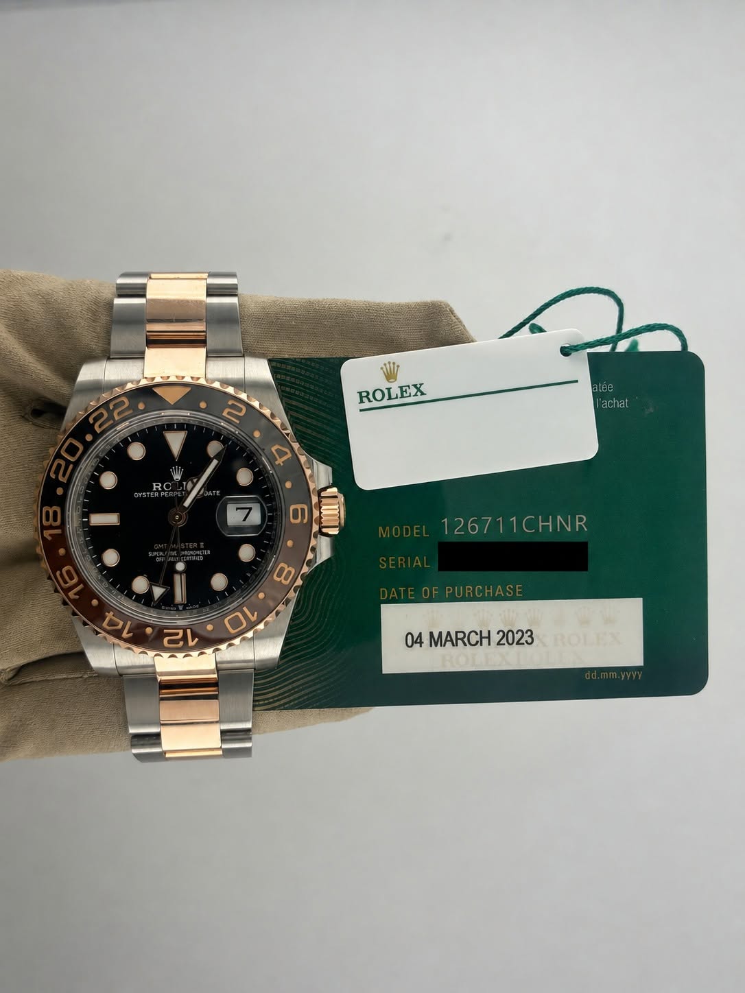May be an image of wrist watch and text that says '그학 2 WT ROLEX 'achat y 4 6 JUND 126711CHNR 14 8 D 10 04 04MARCH2023 MARCH 2023 ROL MARCH2023ROLEX ROLEX'