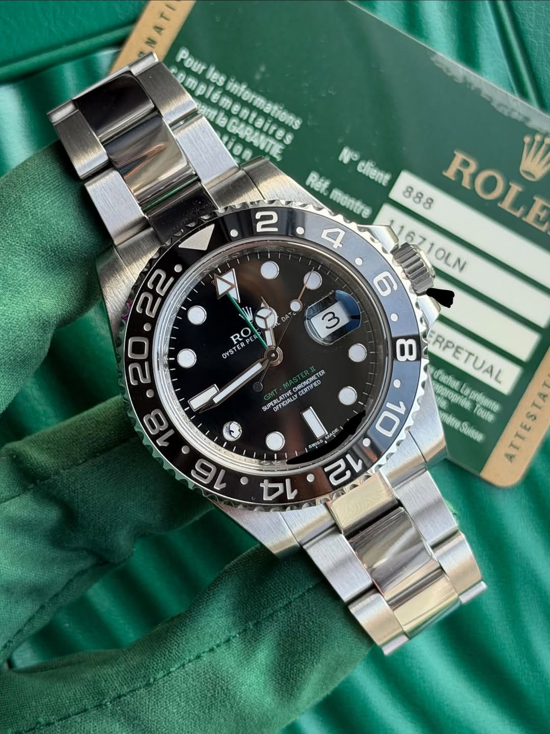 May be an image of wrist watch and text that says 'complémentaires Rom Pour les informations entaires la ion GARANTIE ្រា Réf. dient montre 888 ROLE 4 11671OLN 1OLN 6 2 22 3 RO…