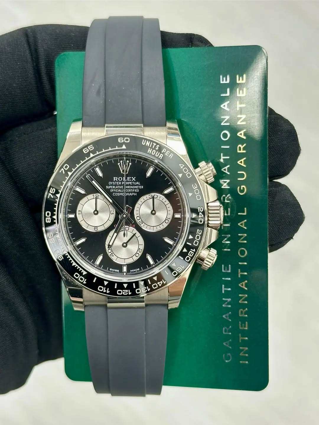 May be an image of wrist watch and text that says '60 65 70 ROL ROLEX 75 SUPERLATTIE EKRONCNE HRONOMETER COSMO SMOGRAPI RAPH 30 I 9 0 cal 80 5 3 i 9 04 20 UNITS HOUR PER 400 300…