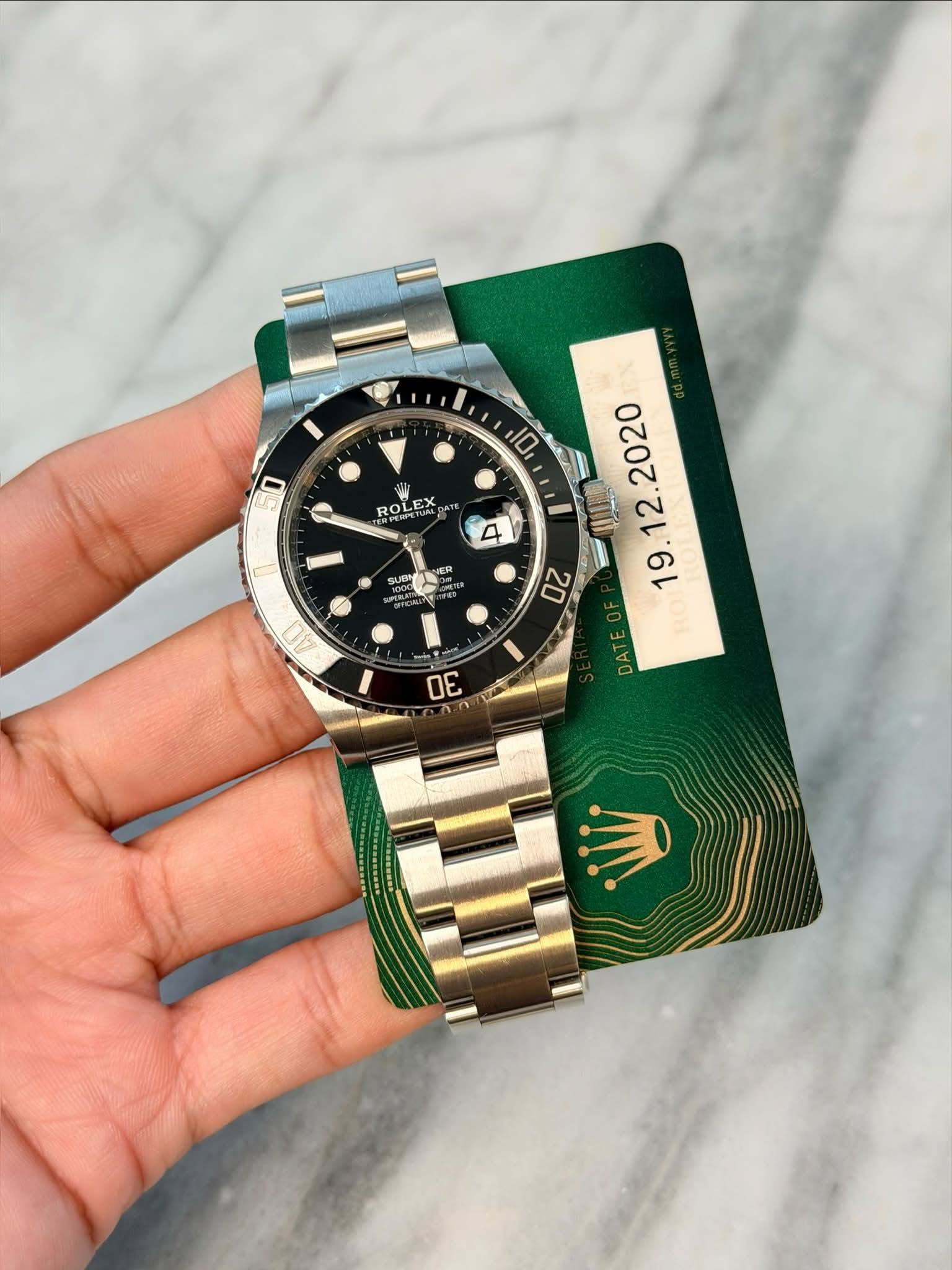May be an image of wrist watch and text that says '0 10 山 E E RO OLE ROL ROLEI LEA EX FRFE 4 小K 小5期 ALI L HO DAT 30'