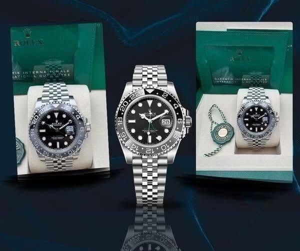 May be an image of wrist watch and text that says ' B ത 温 BA 14 សេ 12 የውኒቨሲ። OL 10 7 9'