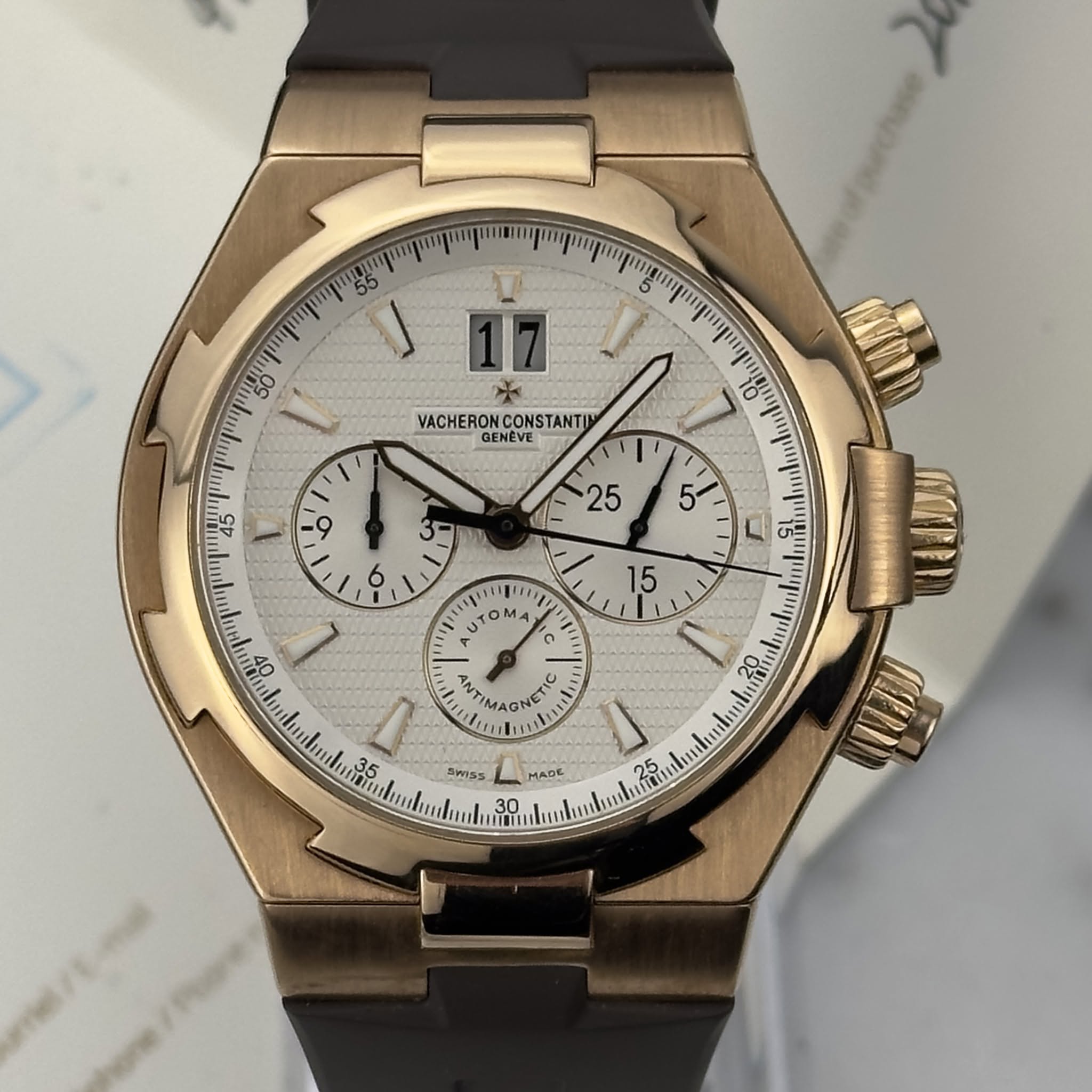 May be an image of wrist watch and text that says '50 VACHERON CONSTANTIY GENEVE 55 SA 7 想 11 م 3 25 5 6 ت c မျ u 35 I 죽 ANTI O2 ADE 30 25'