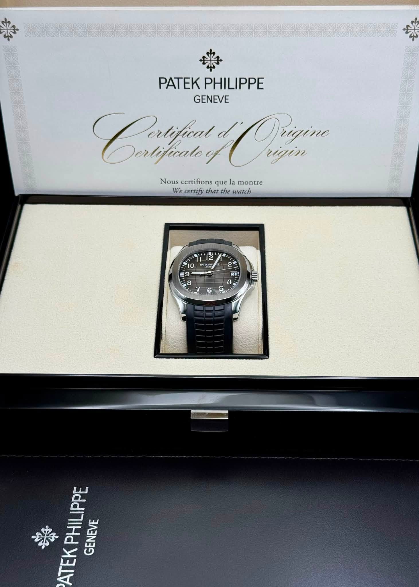 May be an image of wrist watch and text that says 'PATEK PHILIPPE GENEVE Ceжpиии Dertificate Orain rigin Nous certifions que la montre We.comifychat.le.wtch We that the watch 8 8 4…