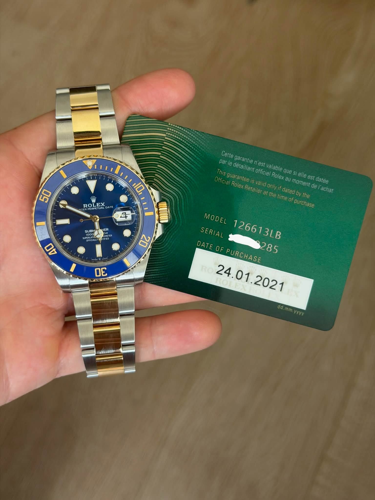 May be an image of wrist watch and text that says '50 10 ROLEX ROLEX Cette garantie nest parie detaillan detailtantofficiel Lofficie aranteesvaido xRatailer Rolex lable uesi only…