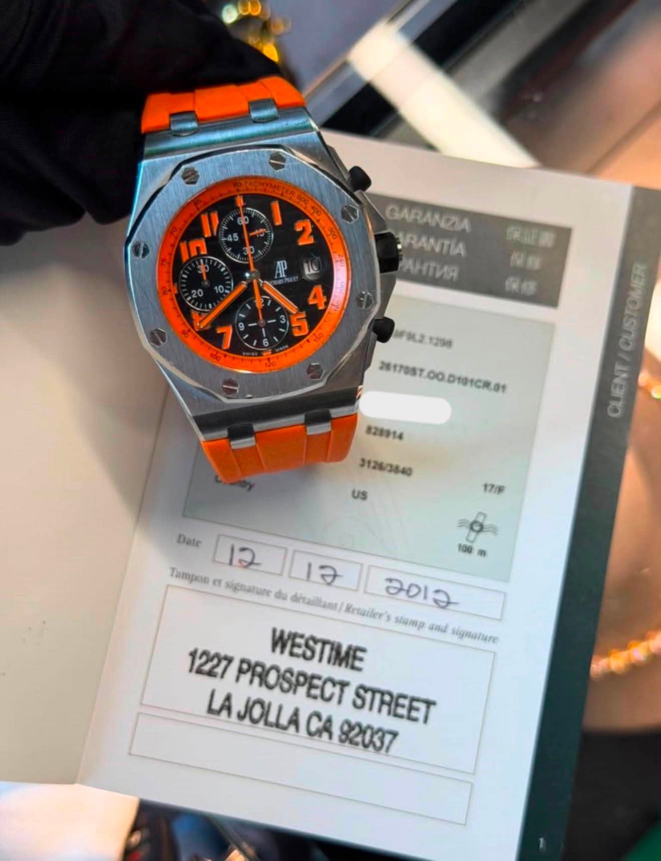 May be an image of wrist watch and text that says '45 I 2 IN H AP 10円 L GARANZIA VRANTIA PAHTИR 保証露 保族 保修 4 5 7 SF9L2.1206 S9L2 1298 251705T 241708T.00.D191CR.01 OO D101CR.01 夢 αι…
