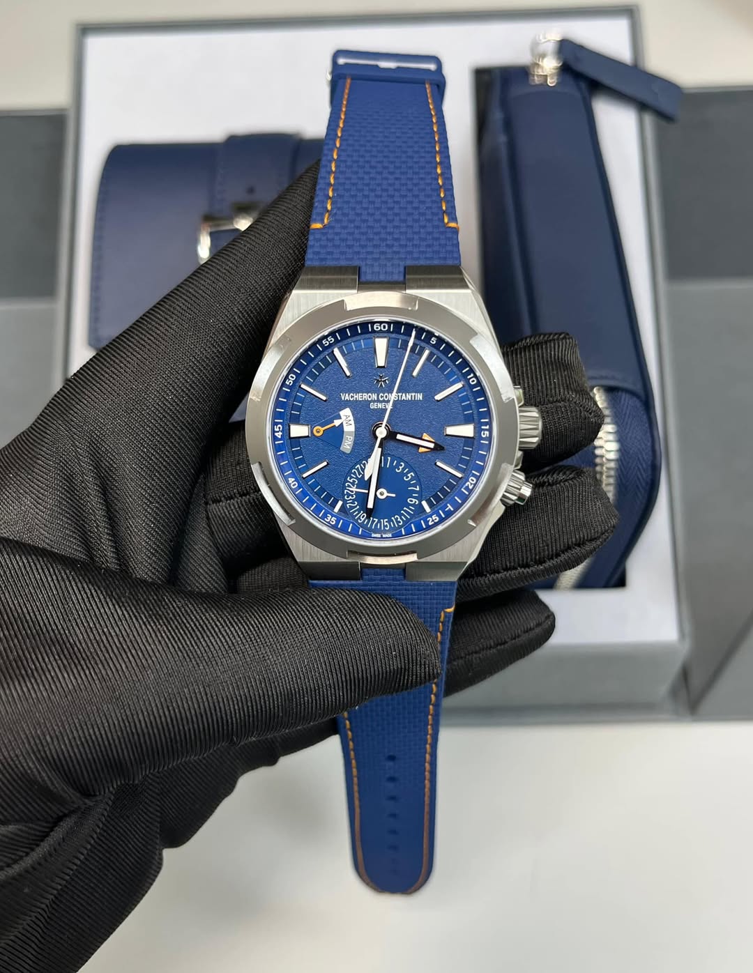 May be an image of wrist watch and text that says 'و i 60 55 50 XI NWCHERON HCC ISTANTIN 10 45 望 5 15 '31 3 35 يای 2 27 و o- 09 0yl 35 SE ဃ္န 20 02 SA 2 ,5 3 م S5 約 S'