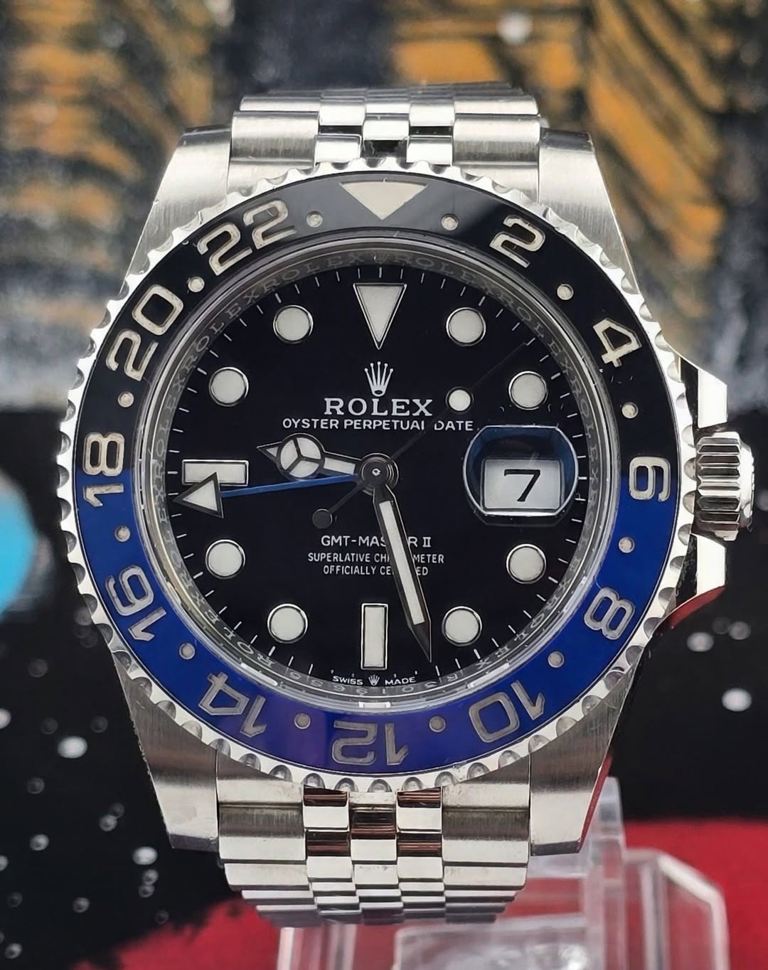 May be an image of wrist watch and text that says ' ROLEX OYSTERPERPETUAIDA OYSTER PERPETUAI DATE 18 7 16 GMT-MAS GMT-MASRI RII GMT MAS SUPE SUPERLATIVE METER ER OFFICIALLY OFFIC…