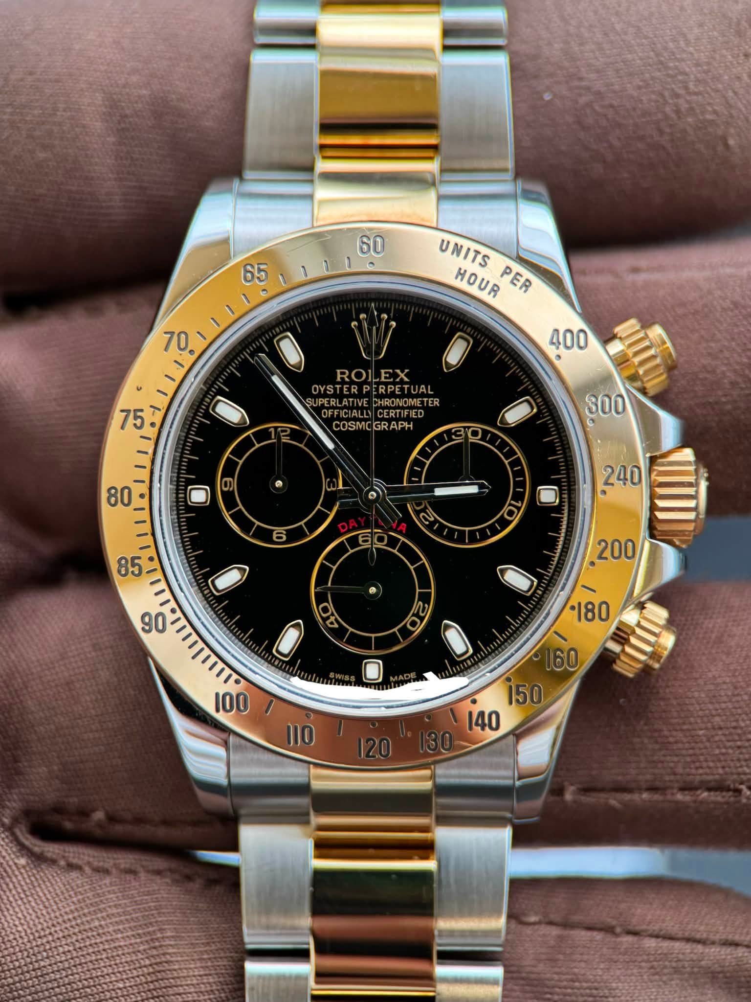May be an image of wrist watch and text that says '60 65 70 UNITS HOUR PER ROLEX 75 400 SMCGRAPH 80 O $00 • 85 240 S0 '