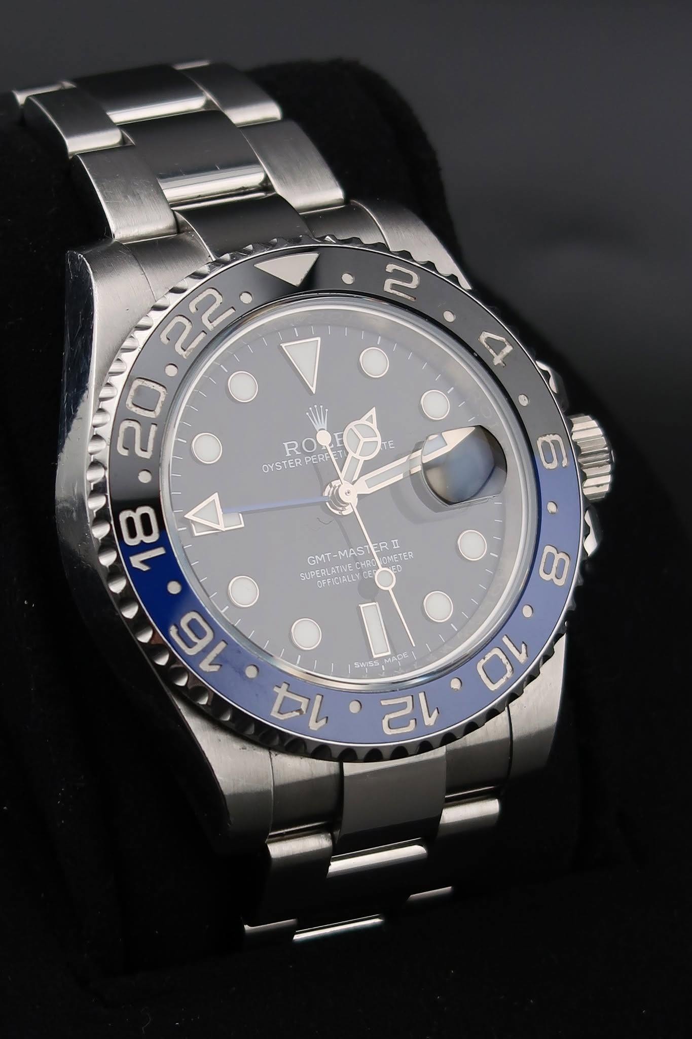 May be an image of wrist watch and text that says '2 4 • 6 ROS OYSTE OYSTERPEREE OYSTERPERAET PEREE 22 20 18 GMT-MAST GMT-MASTERI GMT ERII IONOMETER METER O SUPERLA SUPERLATIVE…