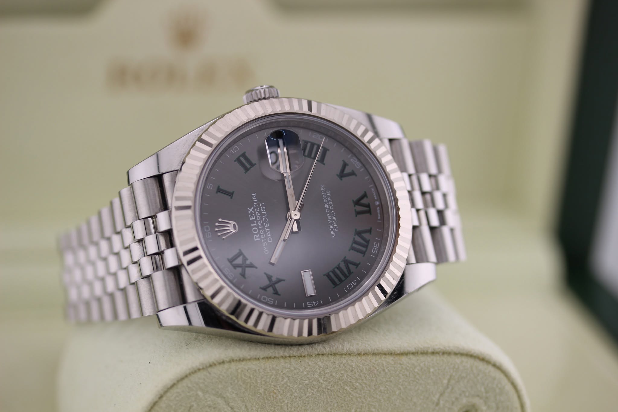 May be an image of wrist watch and text that says '10 5 ΕЛTύ OPET PETU RPE 60 ROL DATEJUST DATEDOS Χ DATEJUST OYS 50 CD'