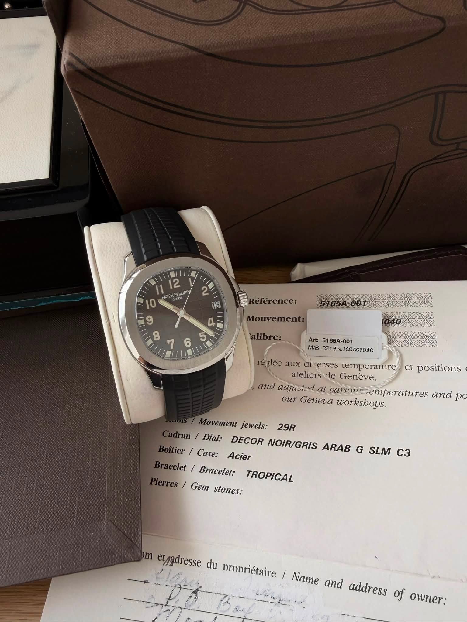 May be an image of wrist watch and text that says '12 11 KB 0 2 K) Référence: Mouvement: 6 6 alibre: Art: 5165A-001 M/B wT34eKoccлoBo 3리13kco rézlée aux al erses ), et positions…